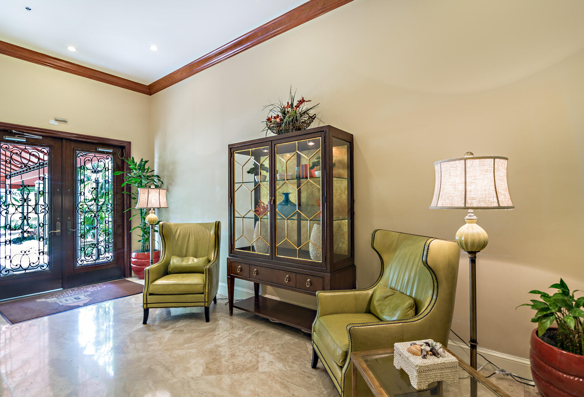 651 Okeechobee Boulevard 609