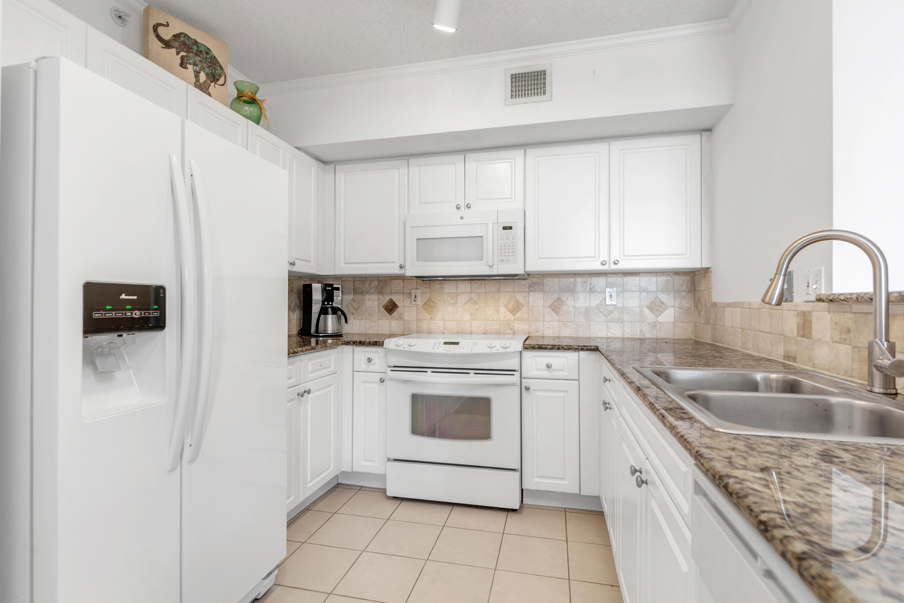 651 Okeechobee Boulevard 609