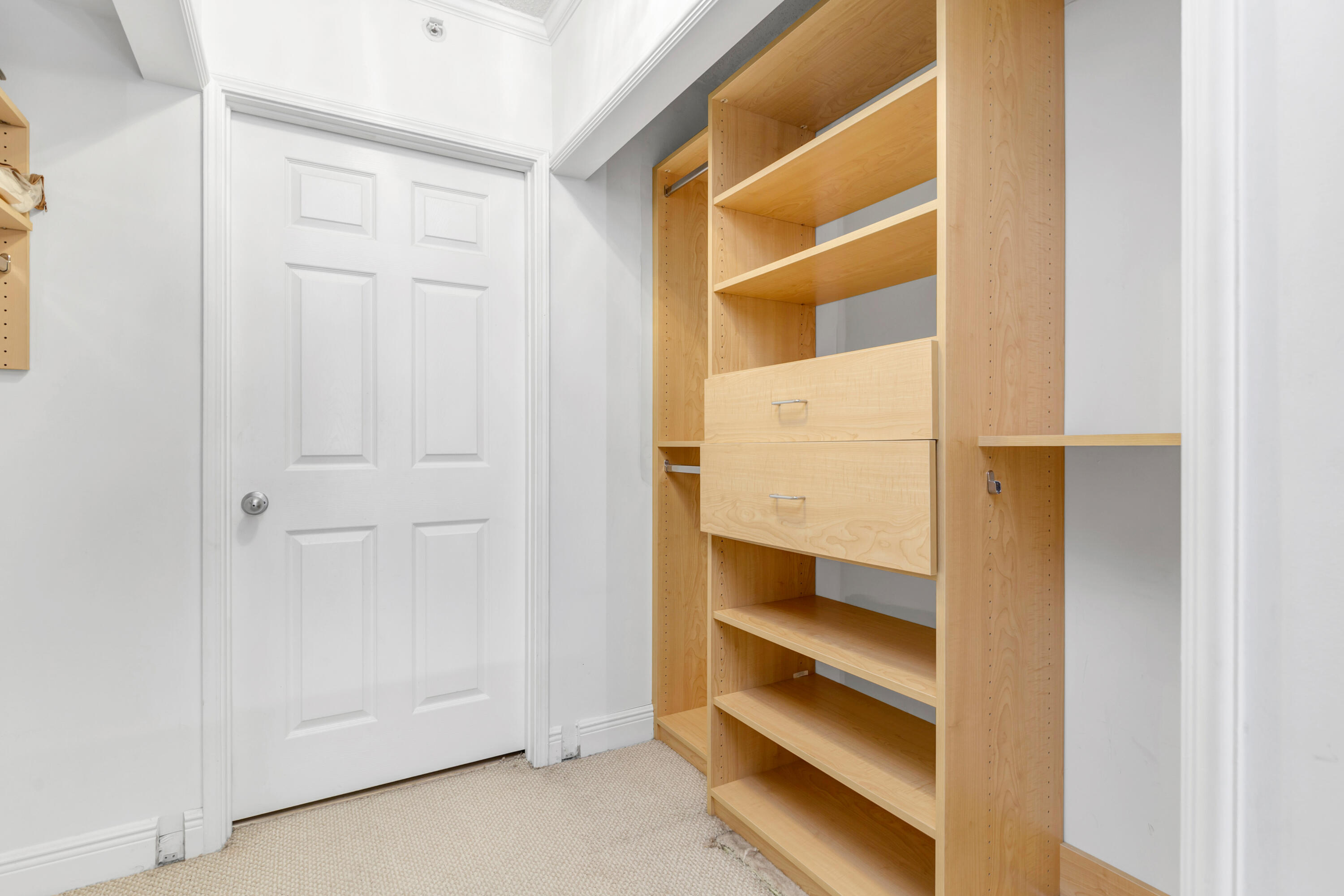 651 Okeechobee Boulevard 609