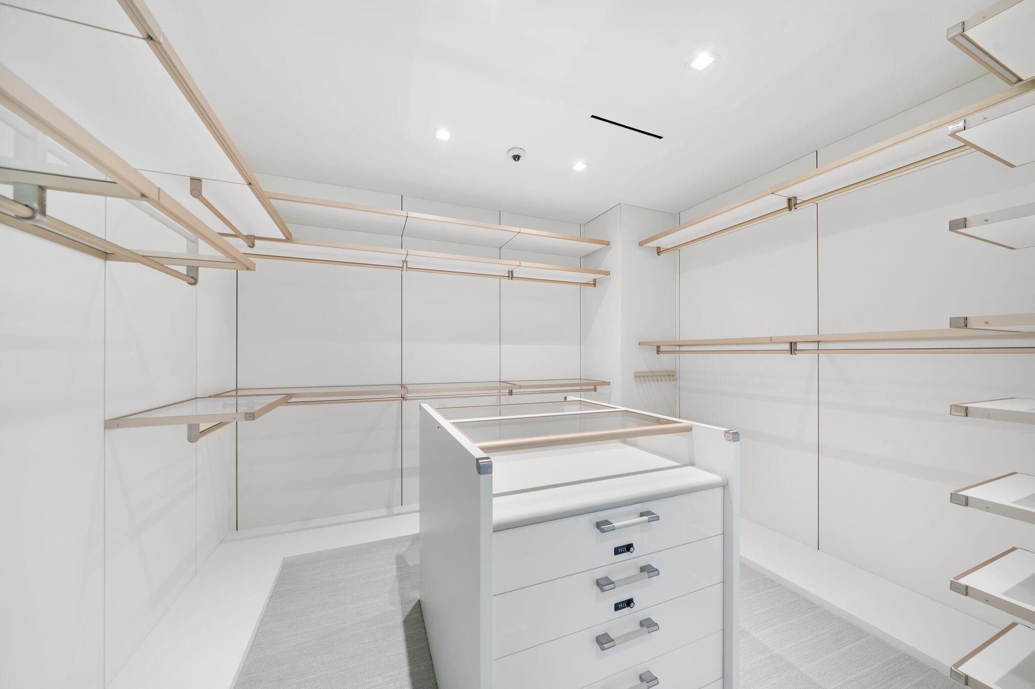 1100 S Flagler Drive 2203