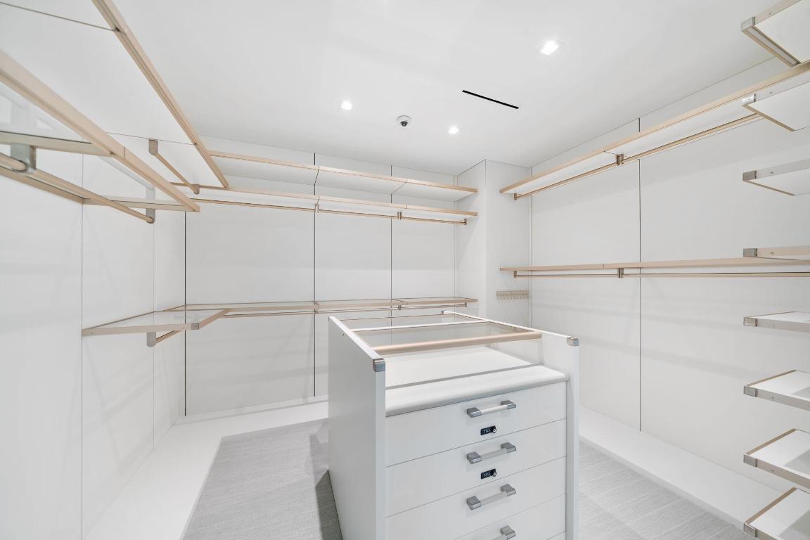 1100 S Flagler Drive 2203