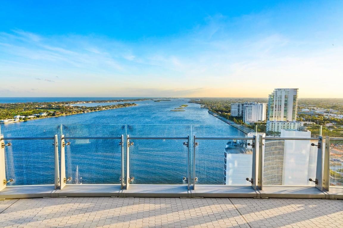 1100 S Flagler Drive 2203