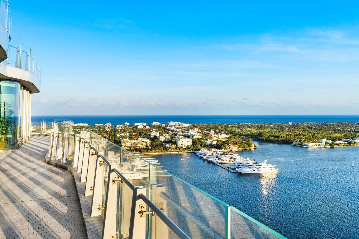 1100 S Flagler Drive 2203