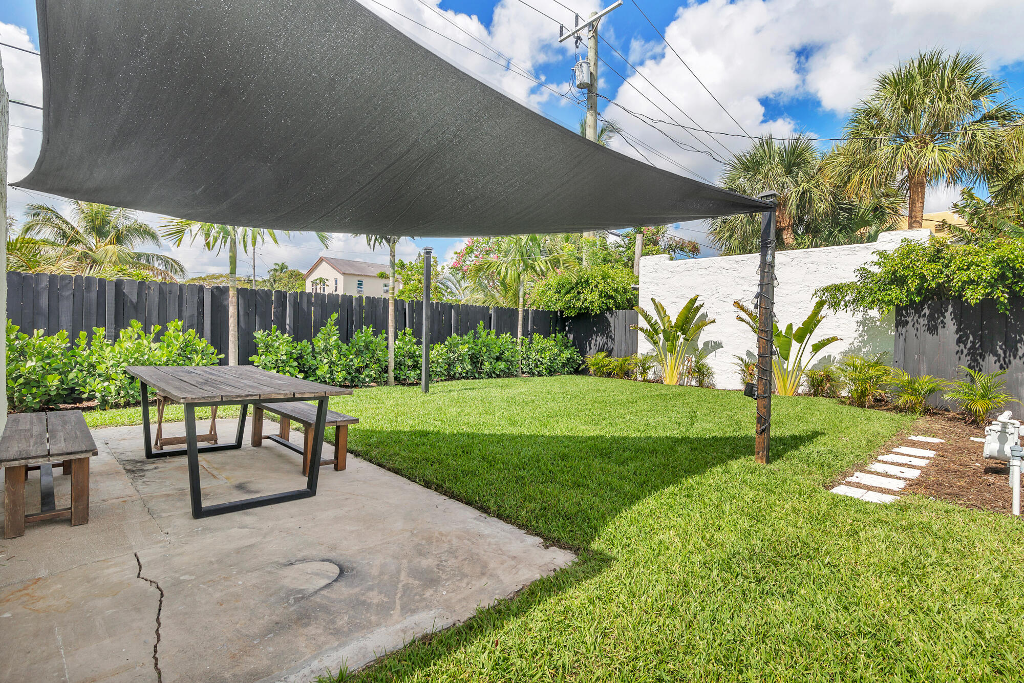 420 Monroe Drive