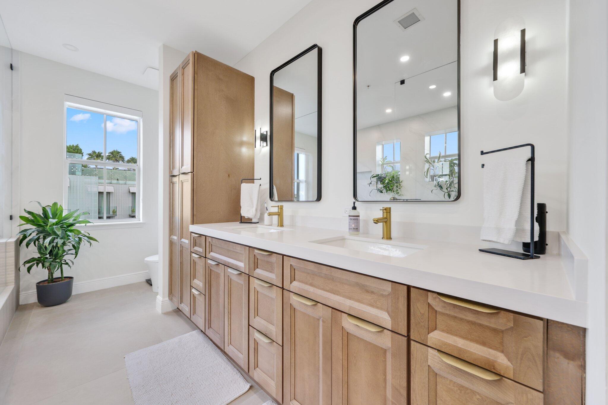 200 NE 2nd Avenue 411, Delray Beach Unit: 411