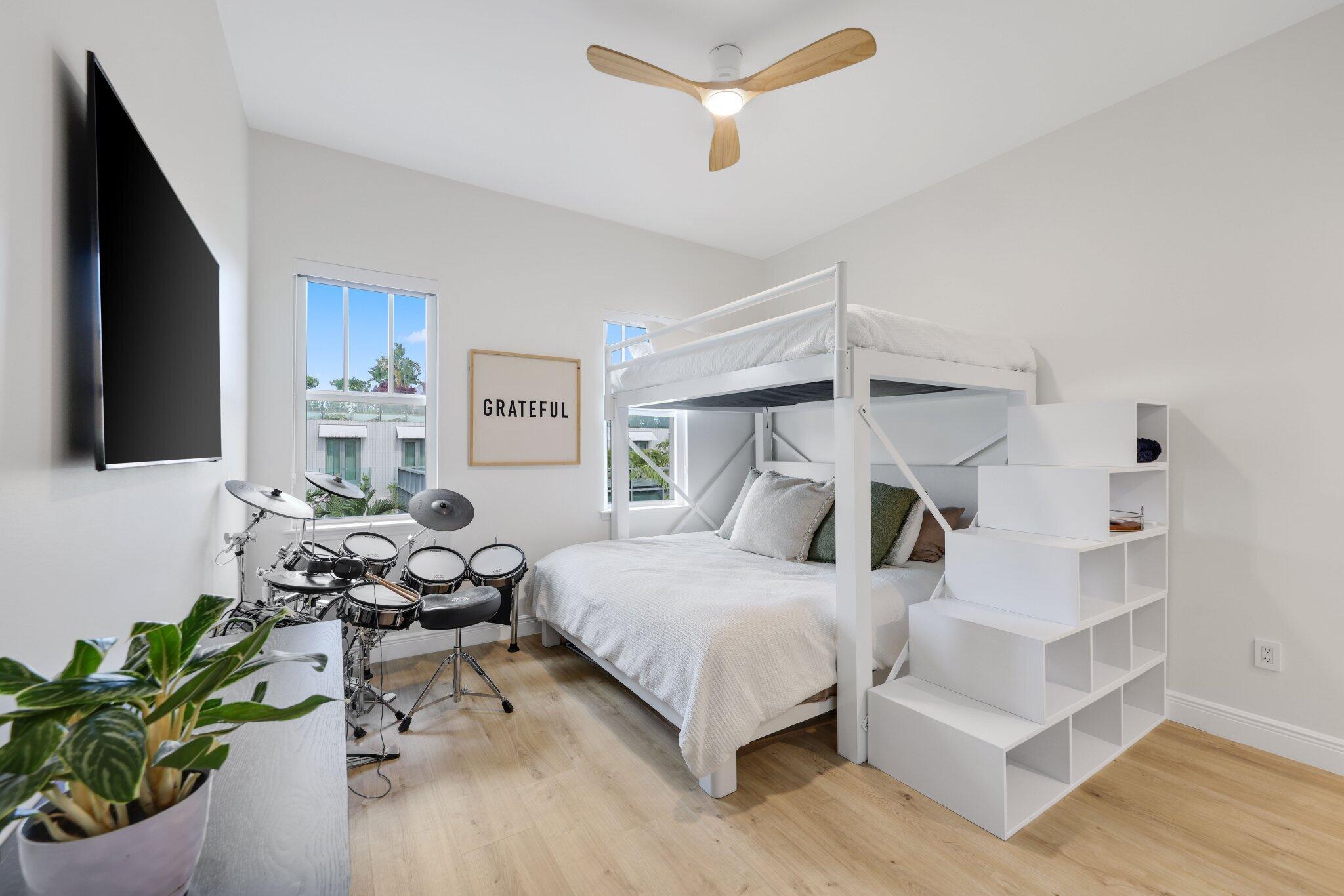 200 NE 2nd Avenue 411, Delray Beach Unit: 411