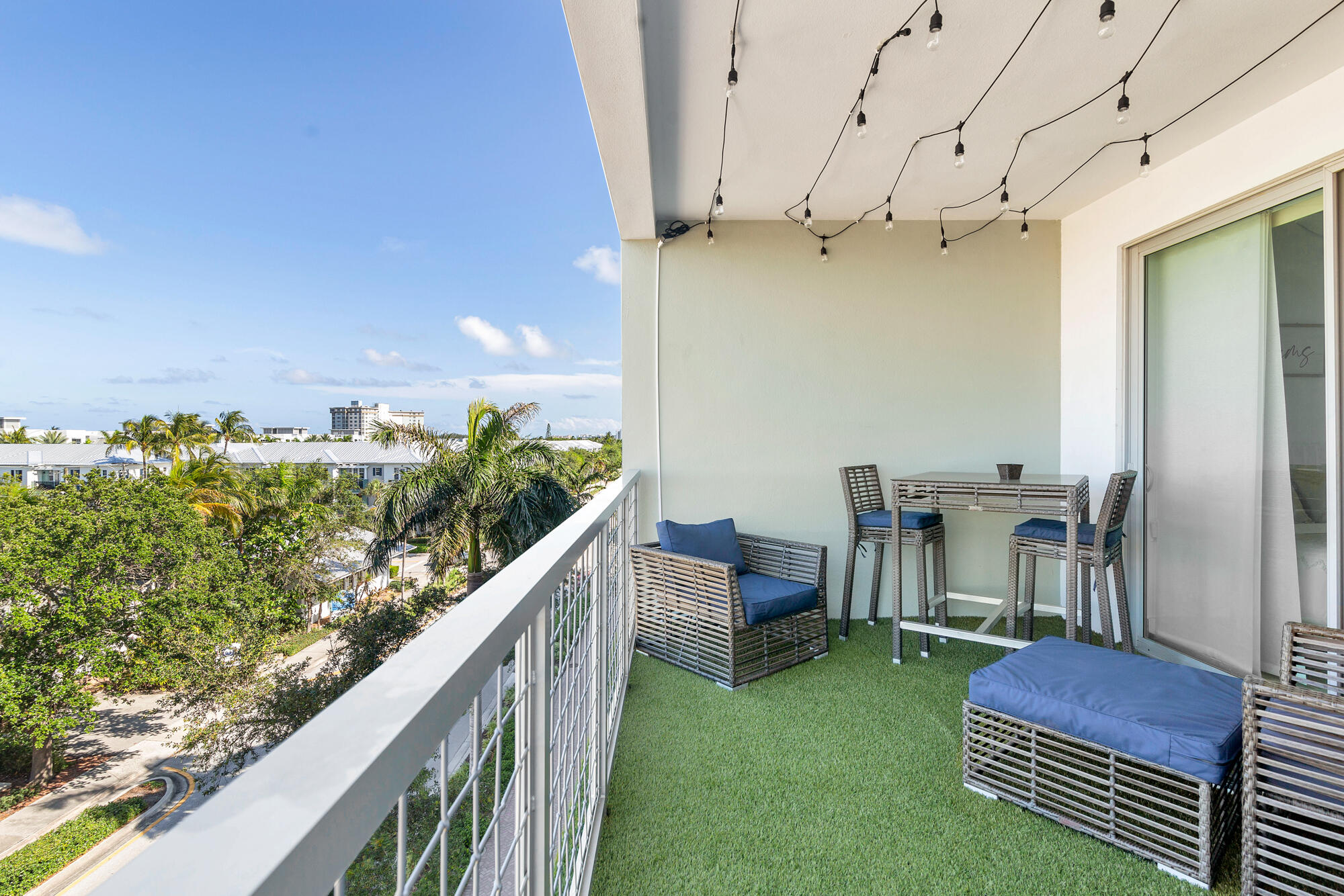 236 SE 5th Avenue 301