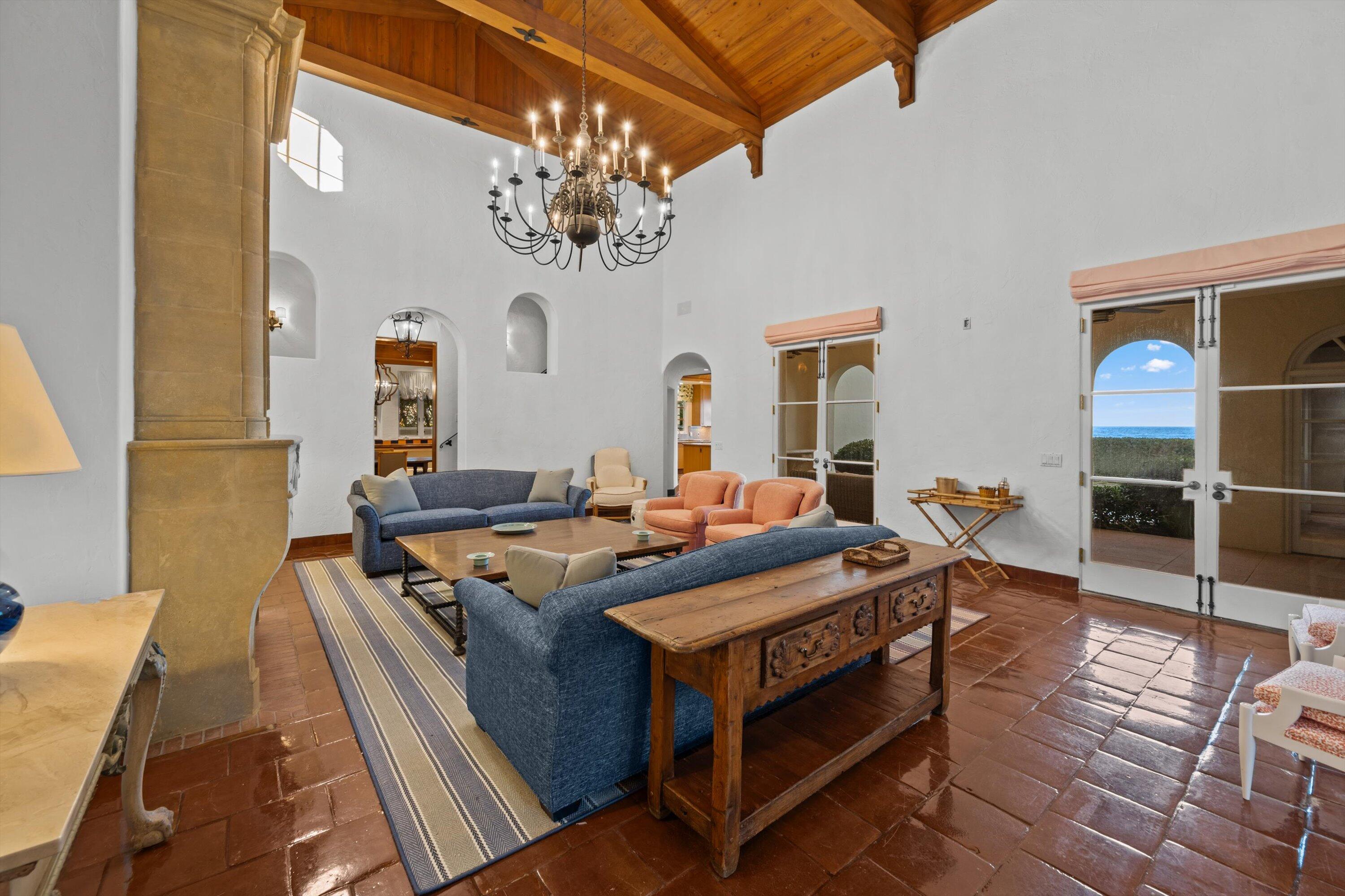 240 N Ocean Boulevard