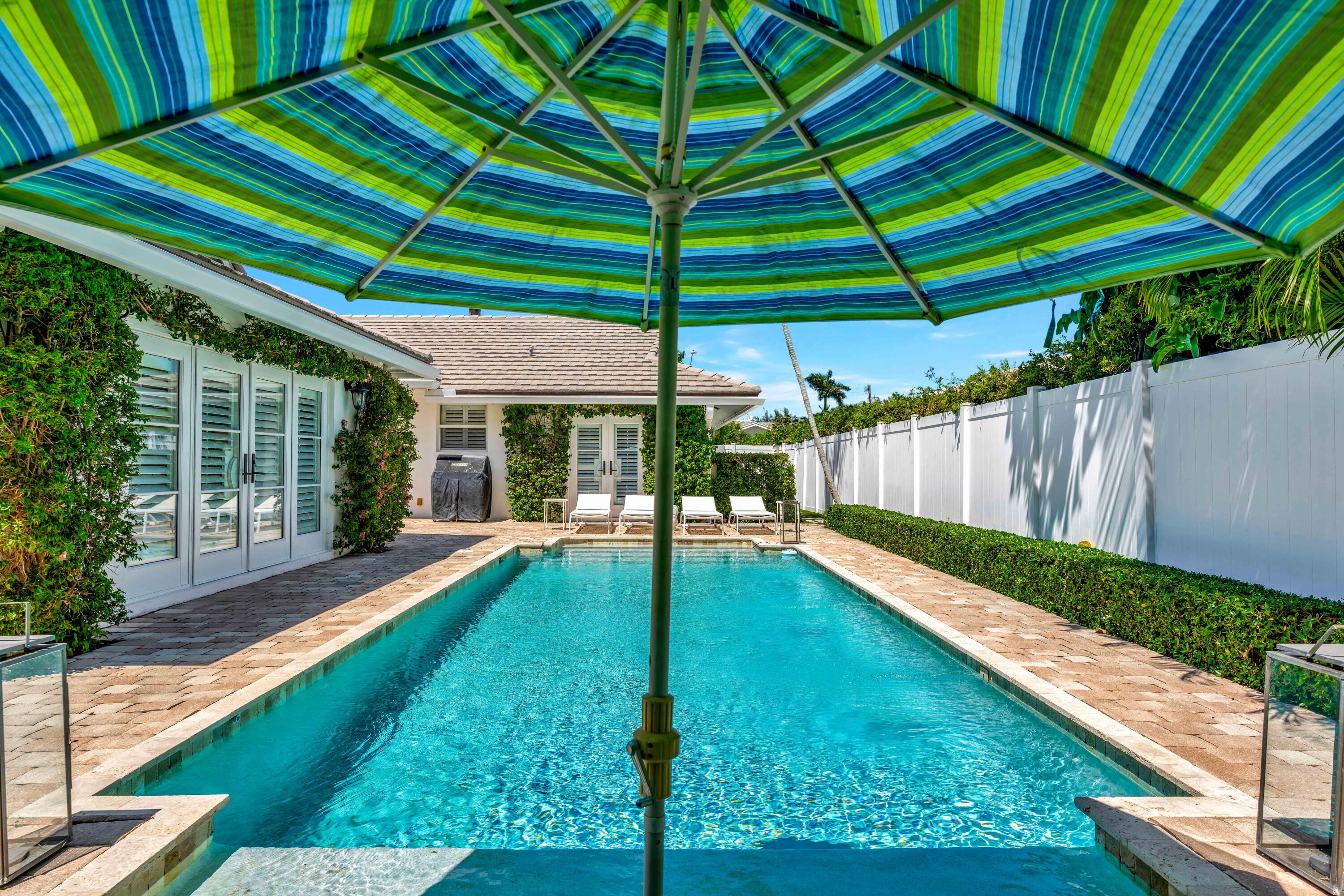 136 Worth Court S