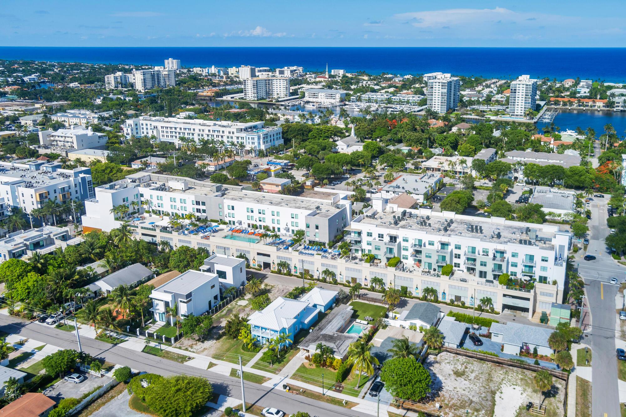 236 SE 5th Avenue 301