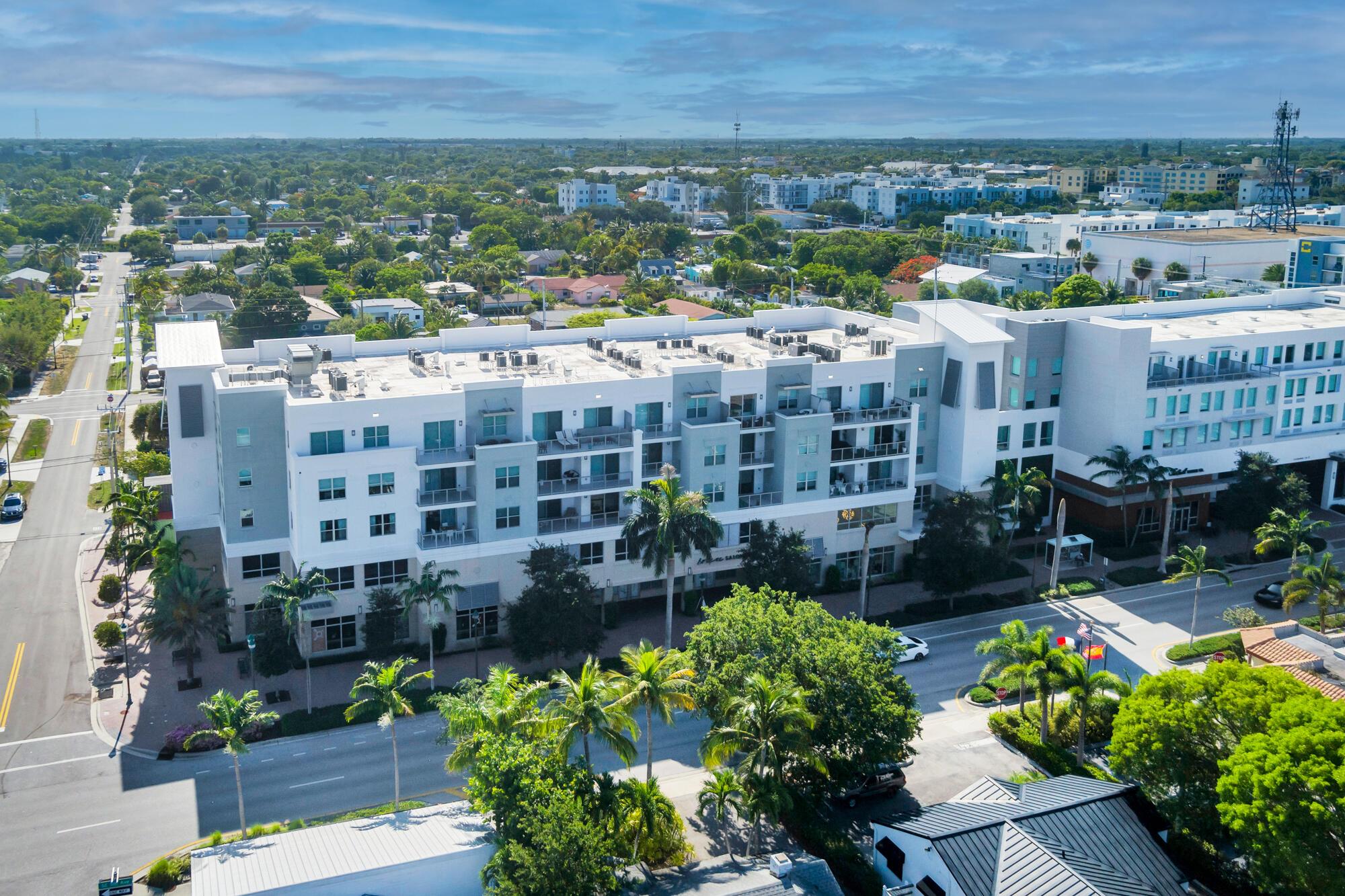 236 SE 5th Avenue 301