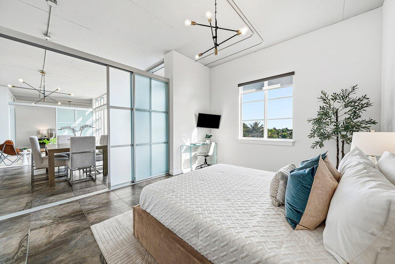 365 SE 6th Avenue 403