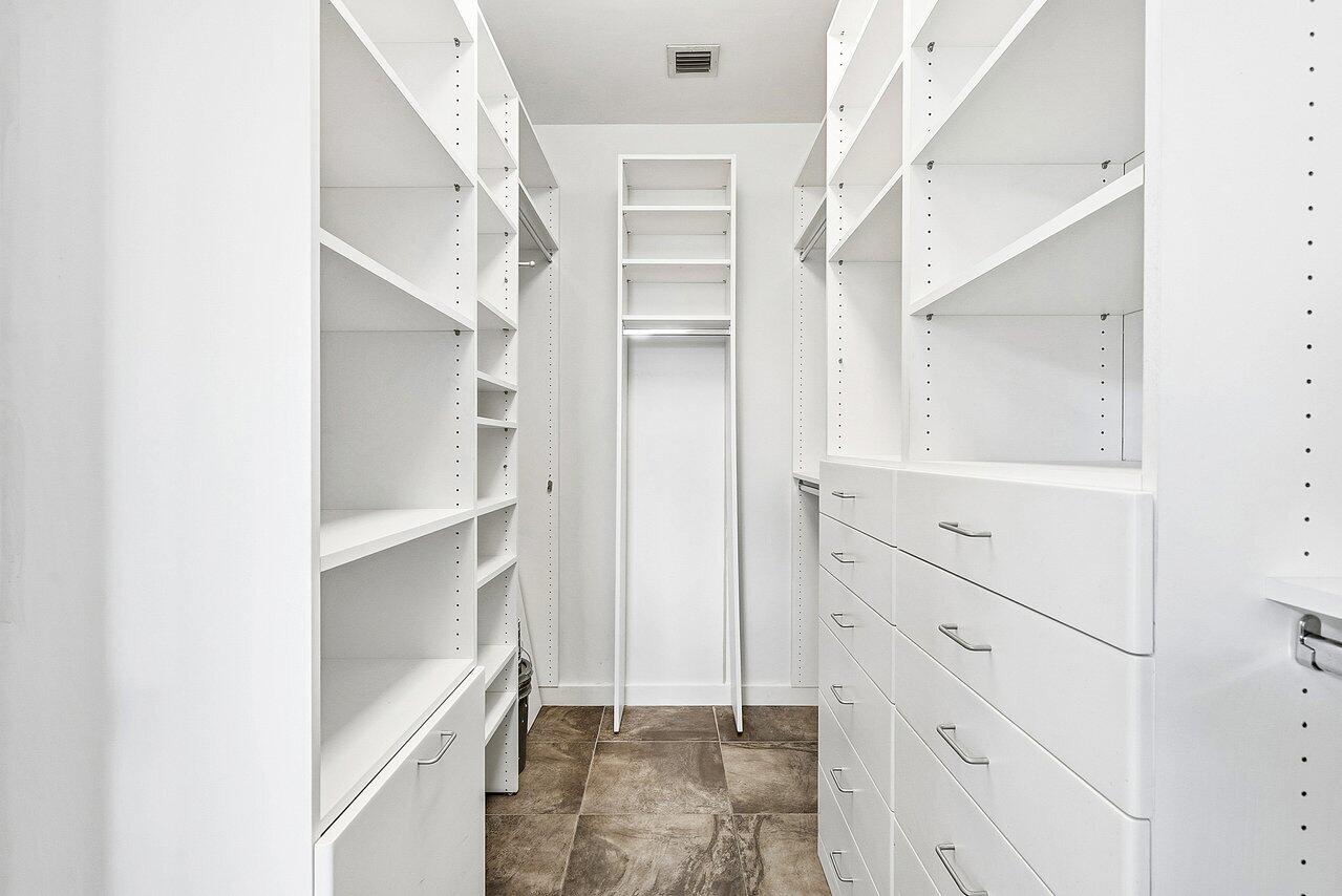 365 SE 6th Avenue 403