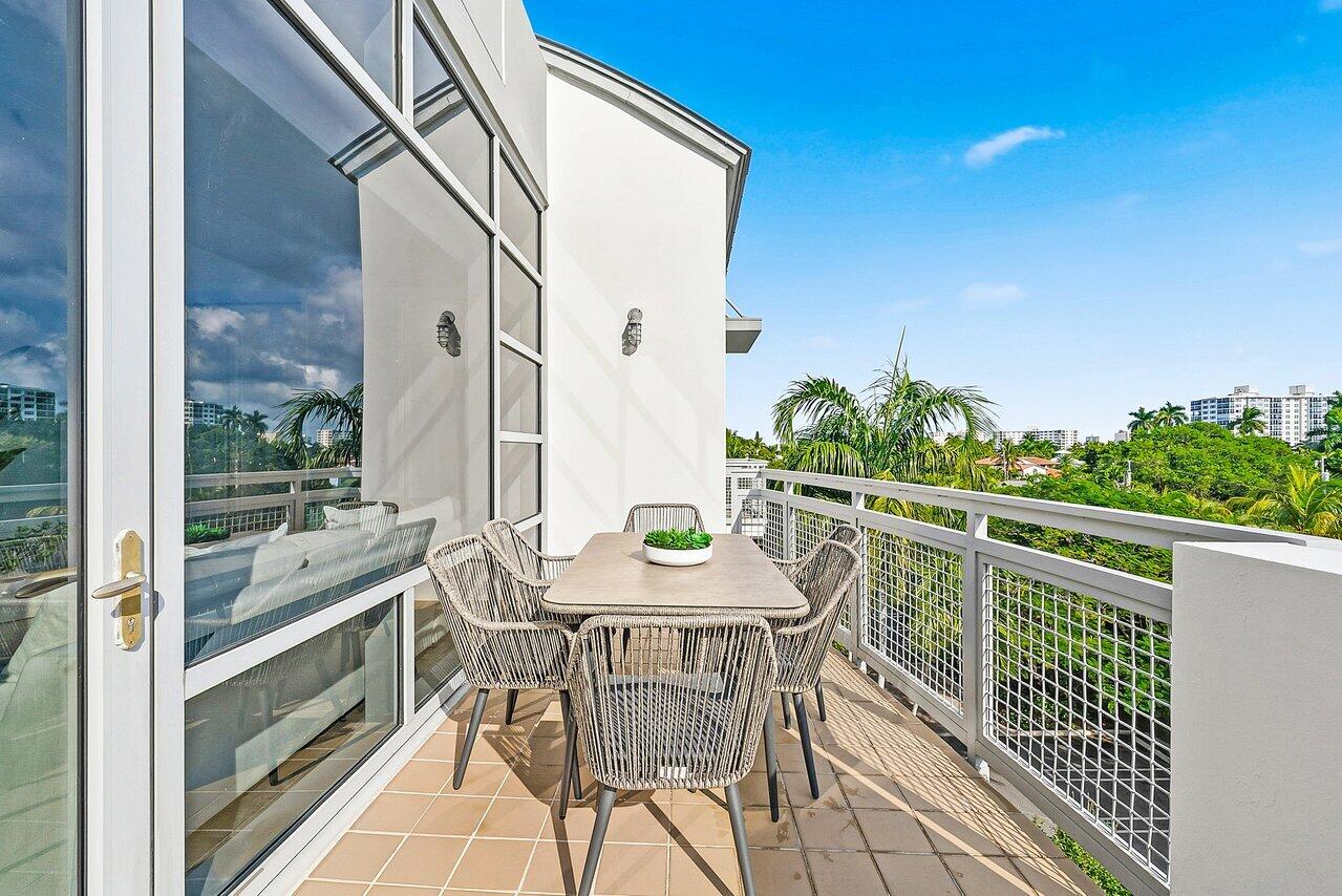 365 SE 6th Avenue 403