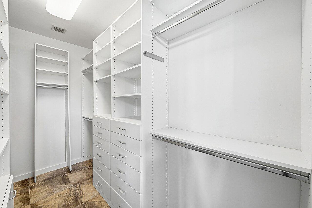 365 SE 6th Avenue 403