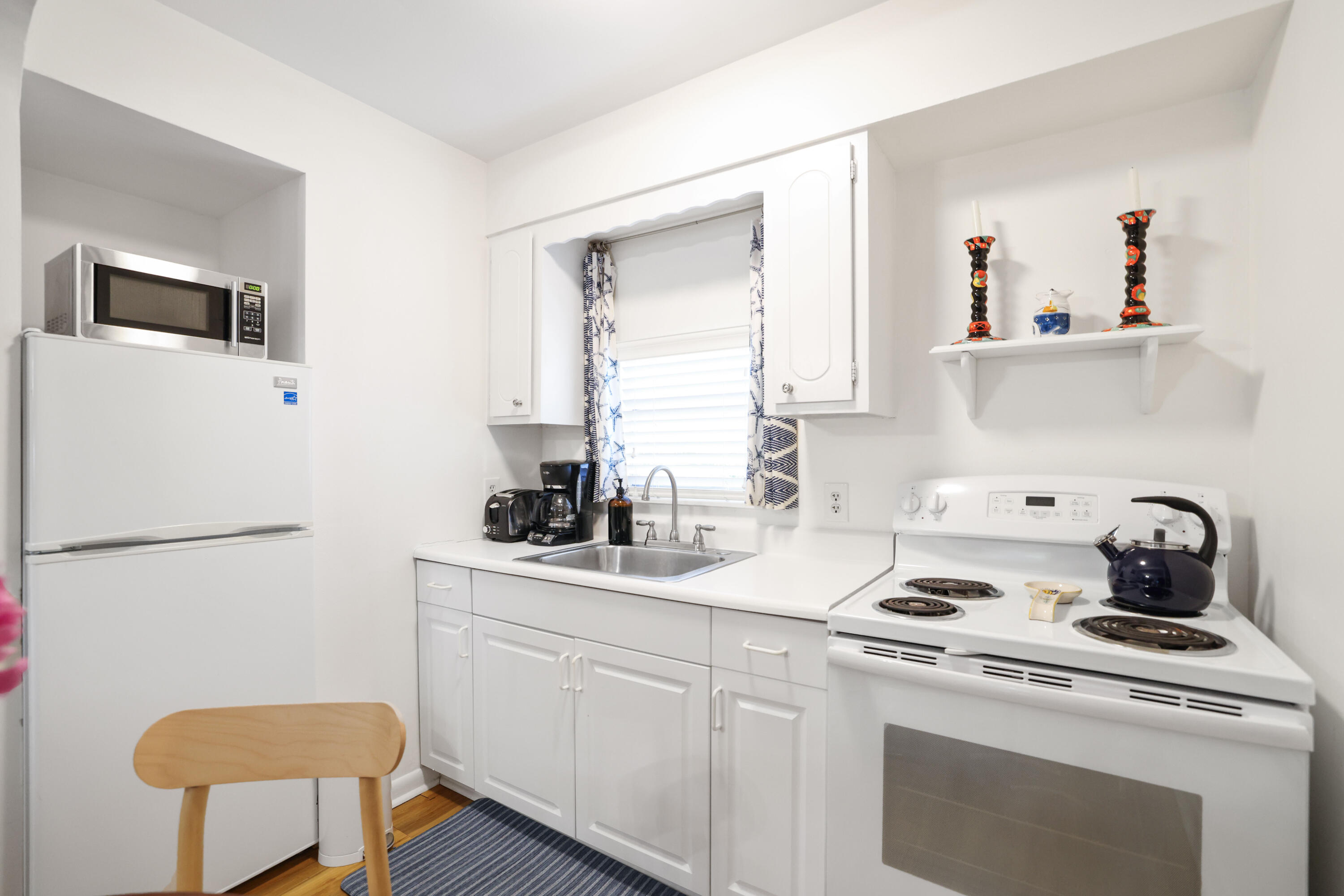 325 Greymon Drive, West Palm Beach