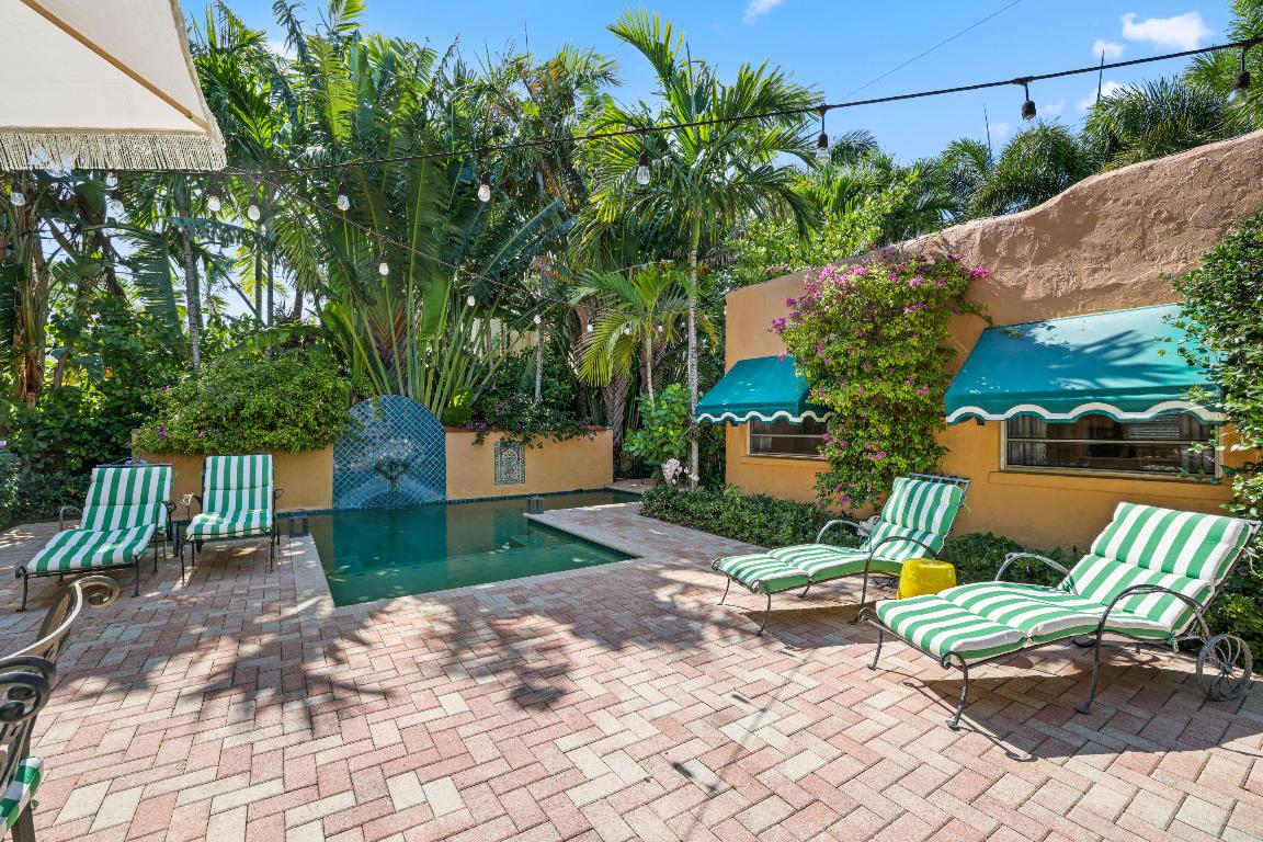 325 Greymon Drive, West Palm Beach