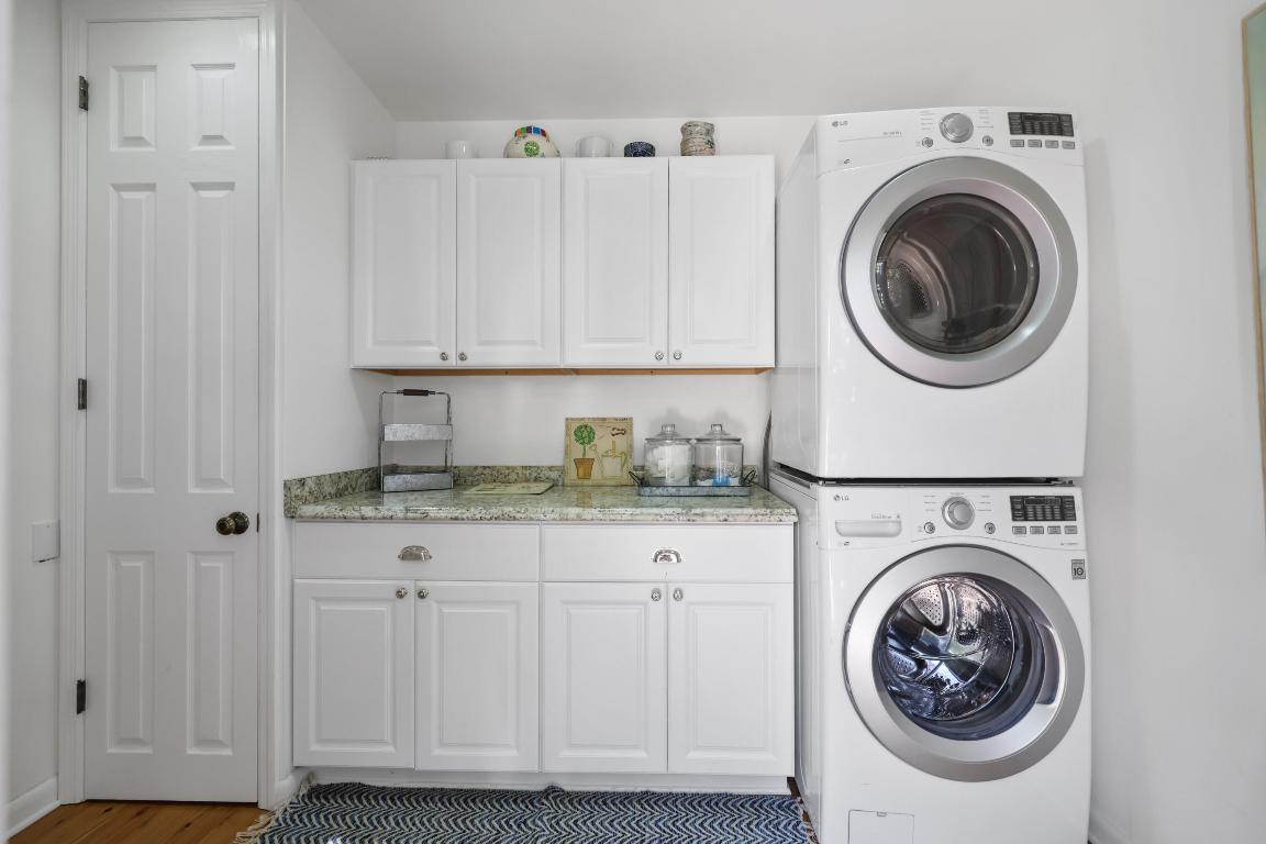 325 Greymon Drive, West Palm Beach