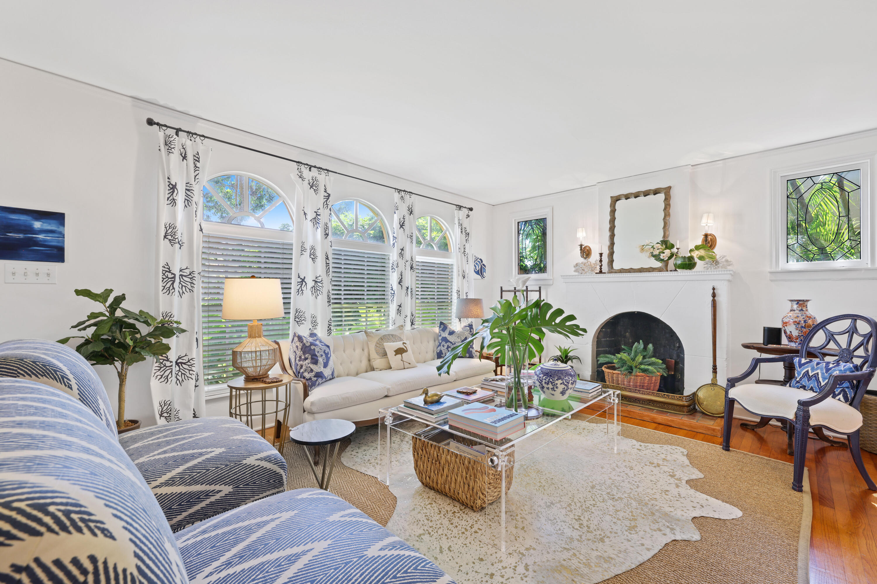 325 Greymon Drive, West Palm Beach