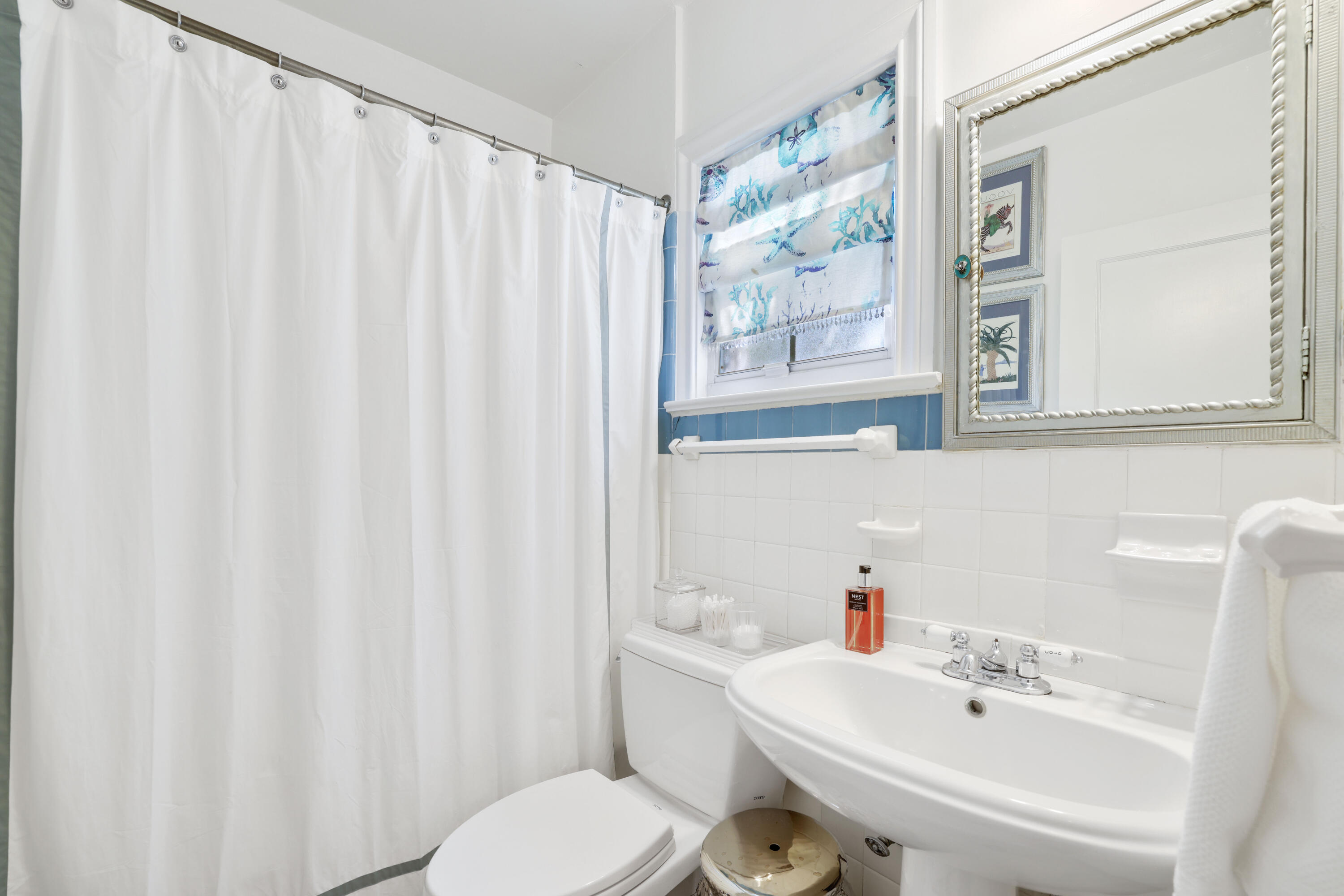 325 Greymon Drive, West Palm Beach