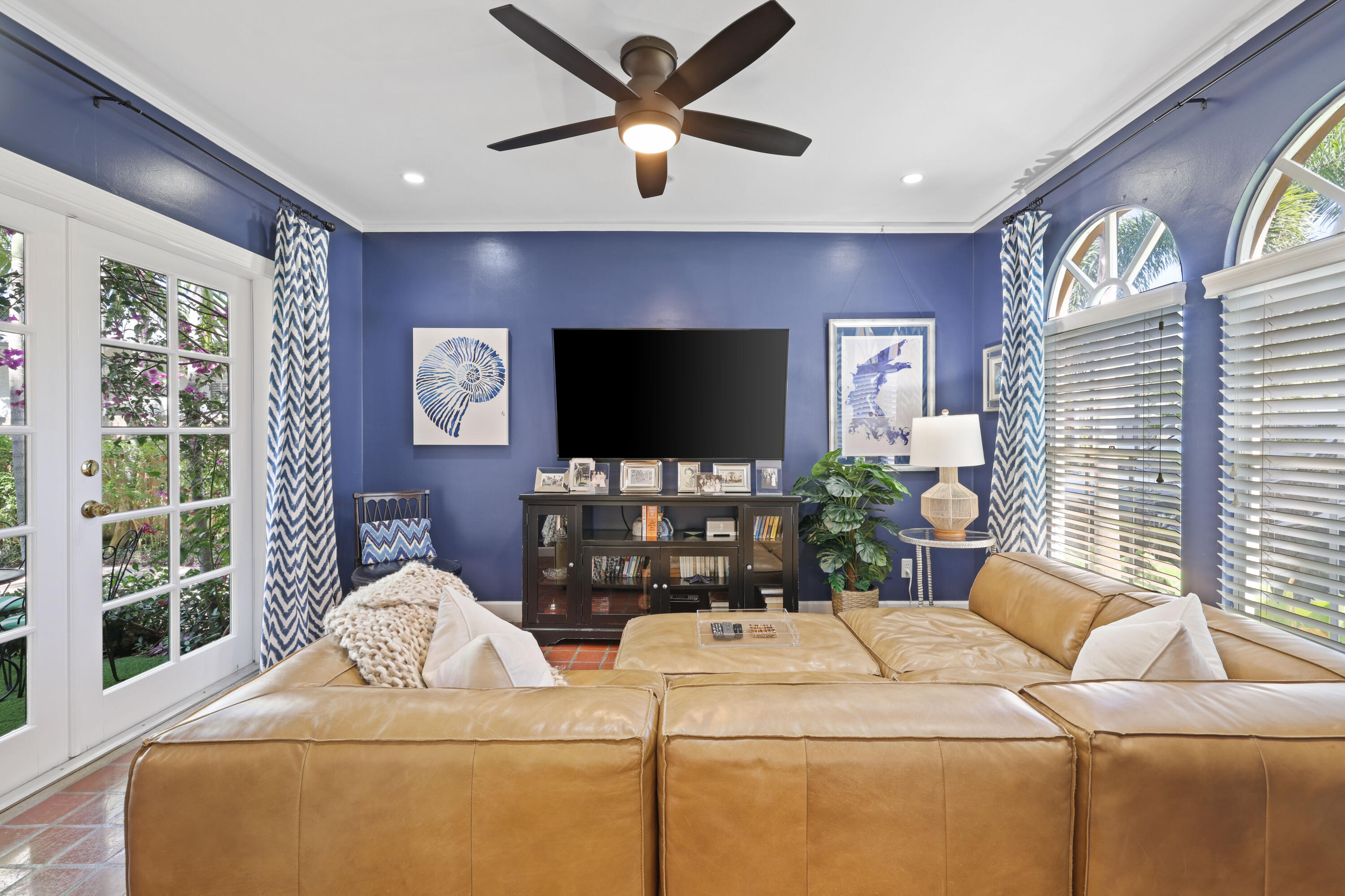 325 Greymon Drive, West Palm Beach