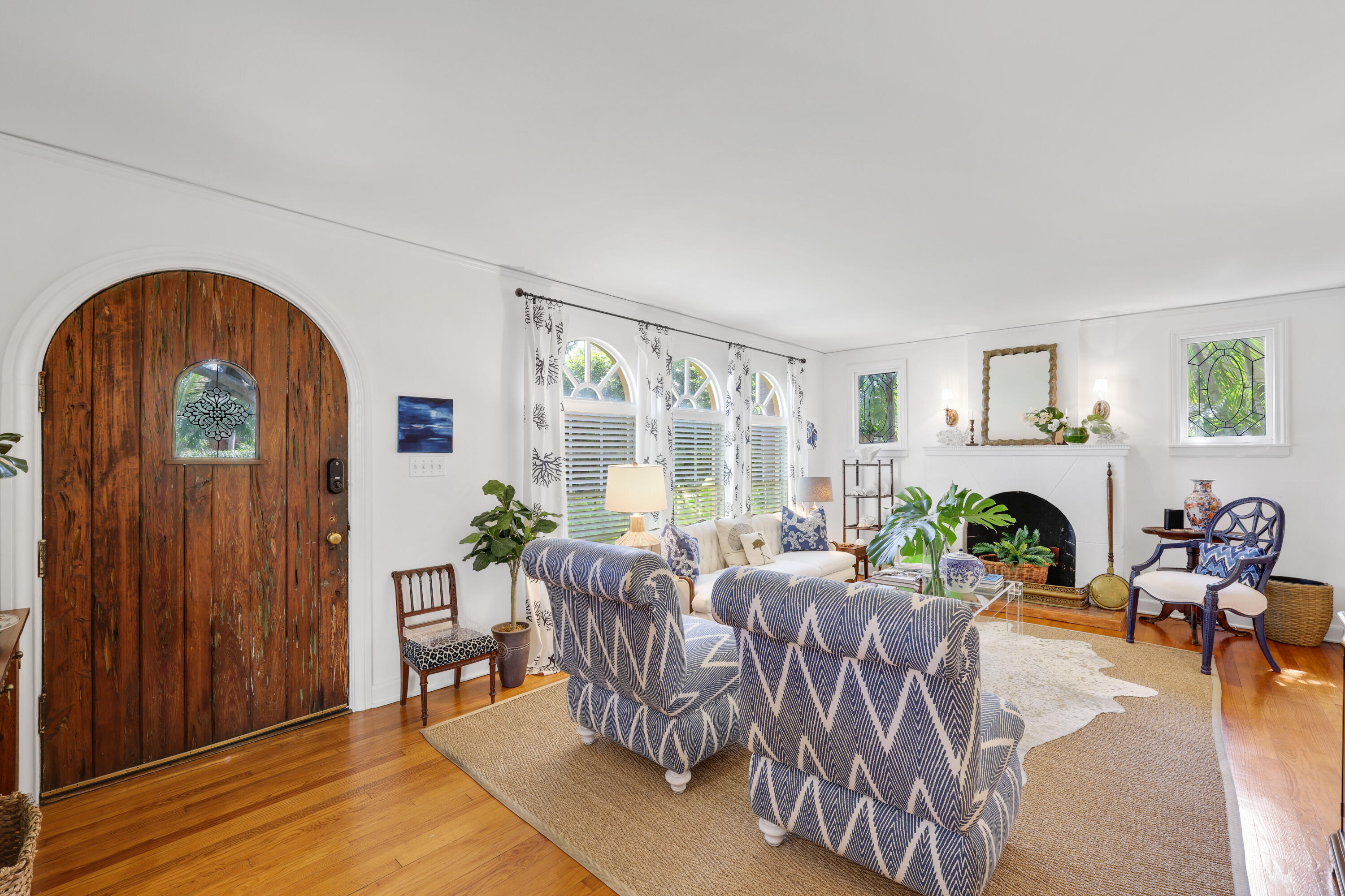 325 Greymon Drive, West Palm Beach