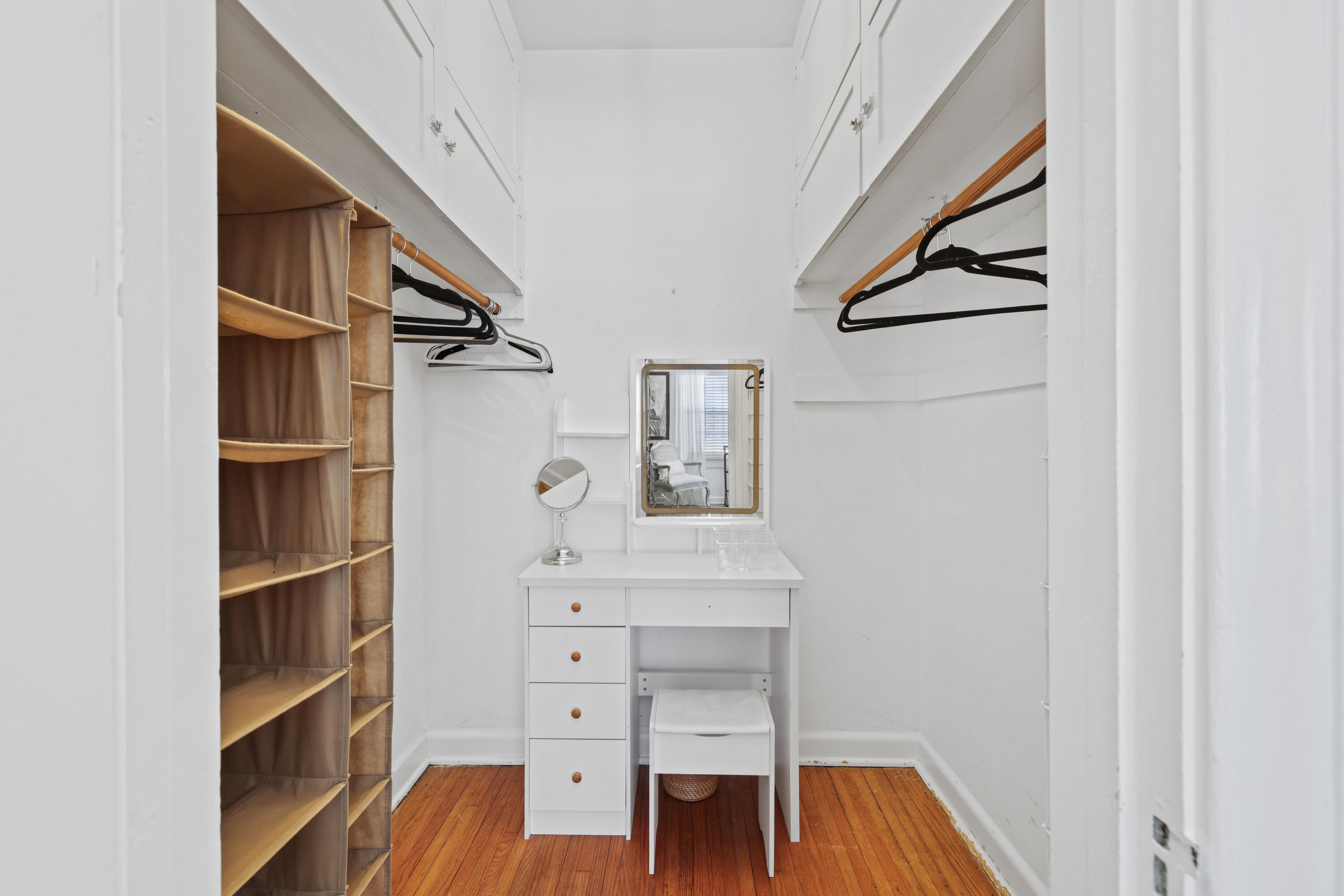 325 Greymon Drive, West Palm Beach