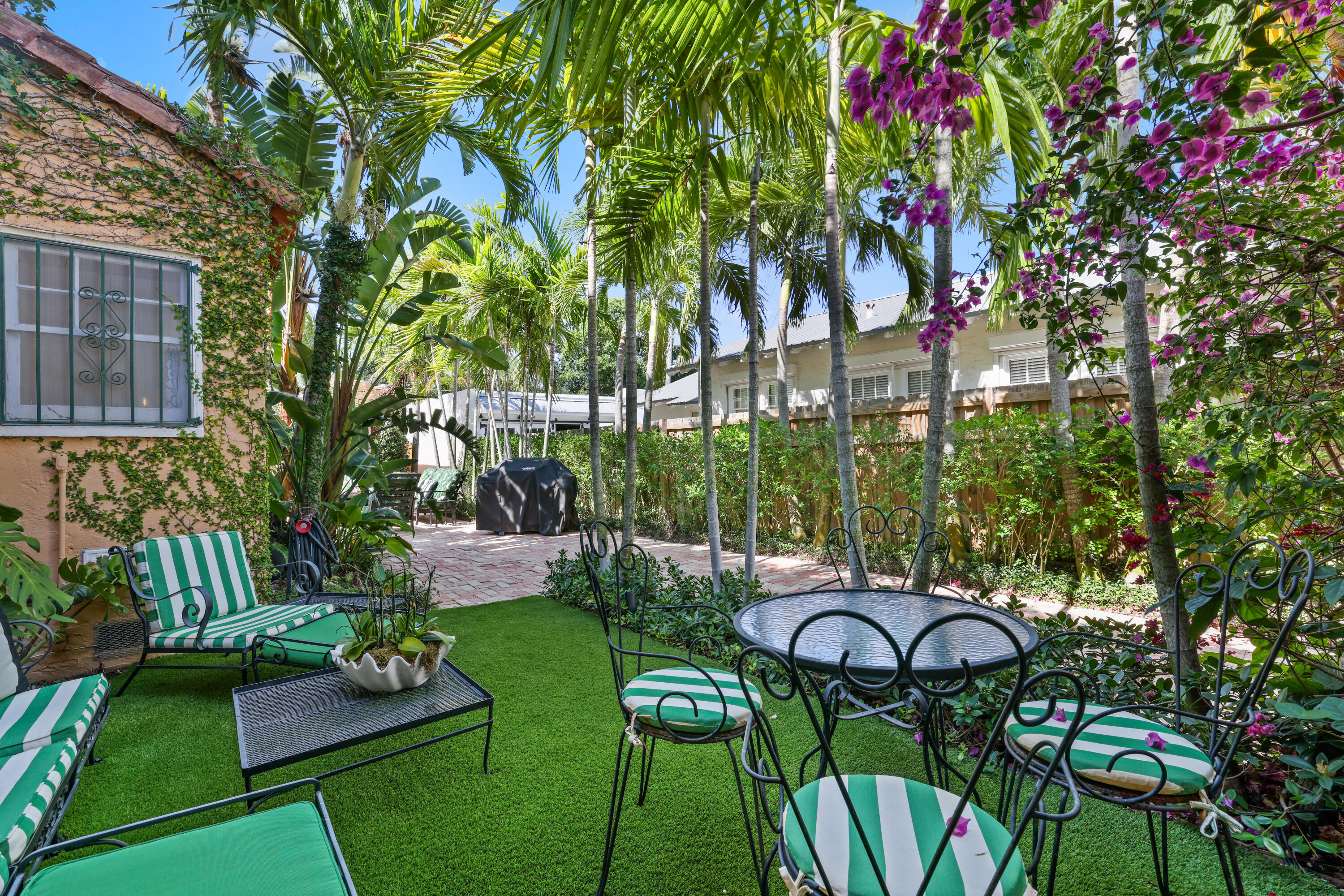 325 Greymon Drive, West Palm Beach