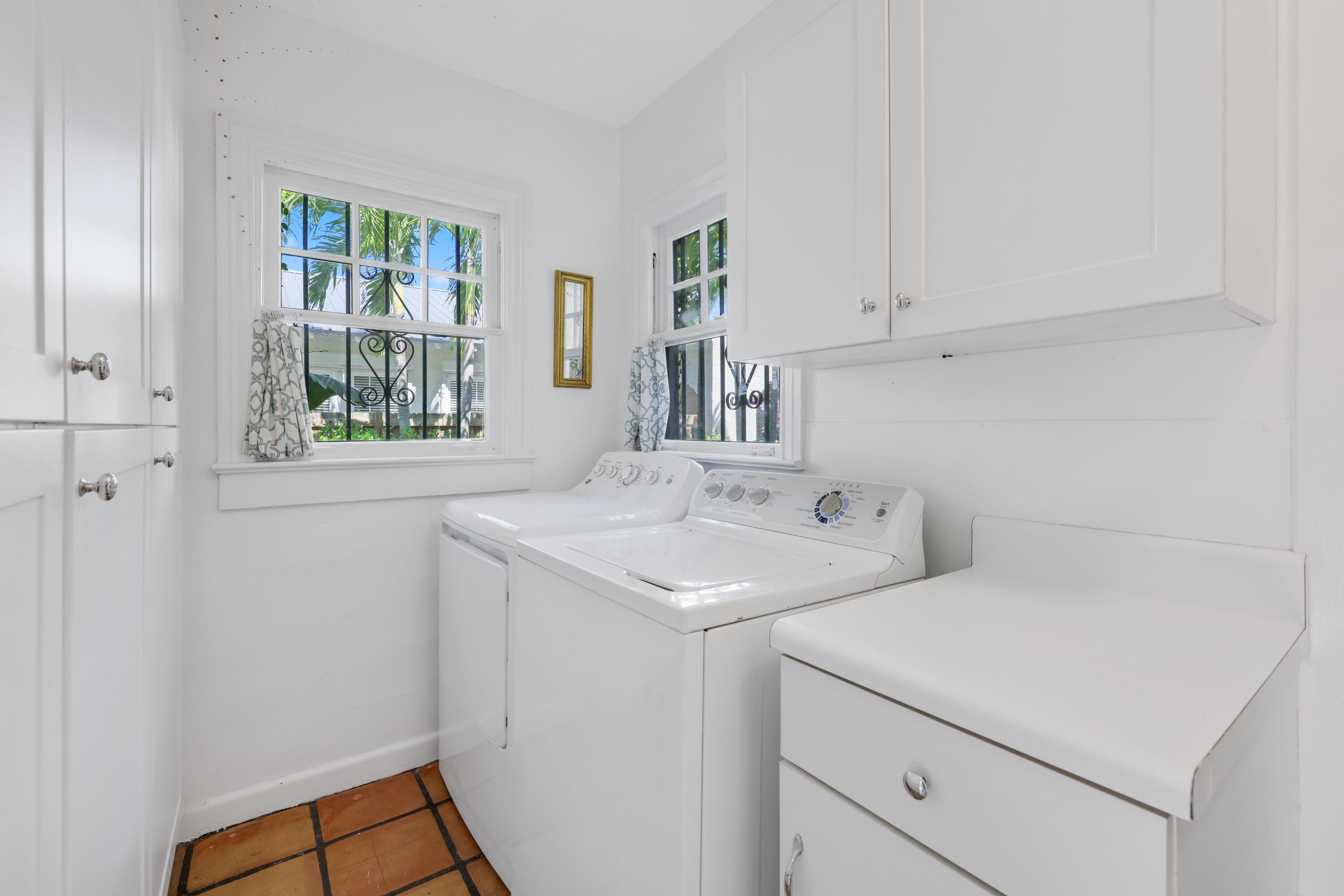 325 Greymon Drive, West Palm Beach