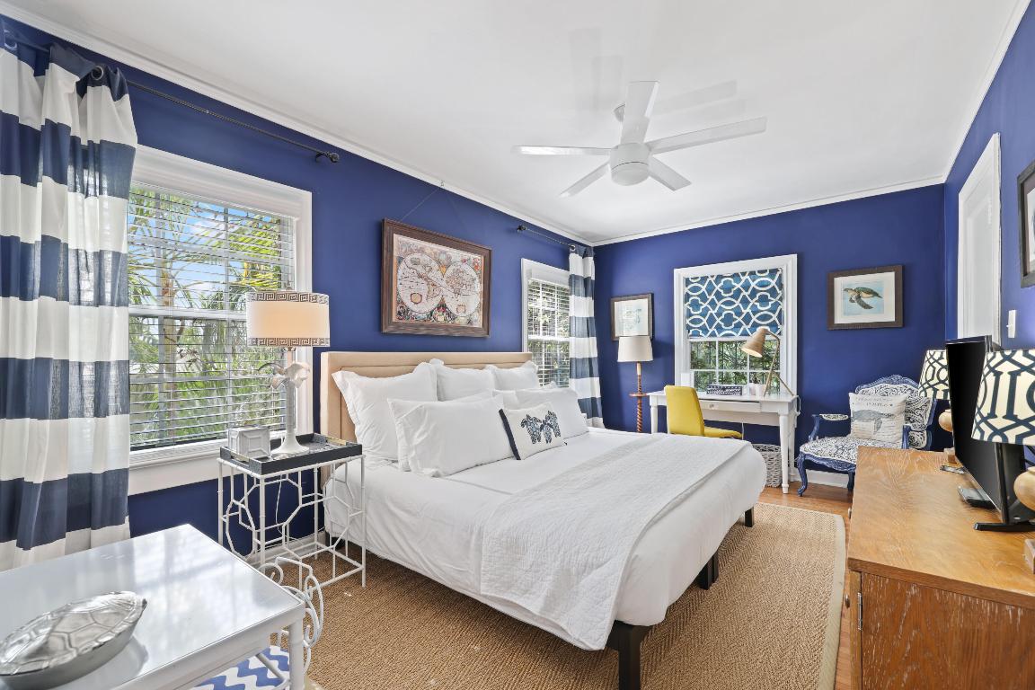 325 Greymon Drive, West Palm Beach