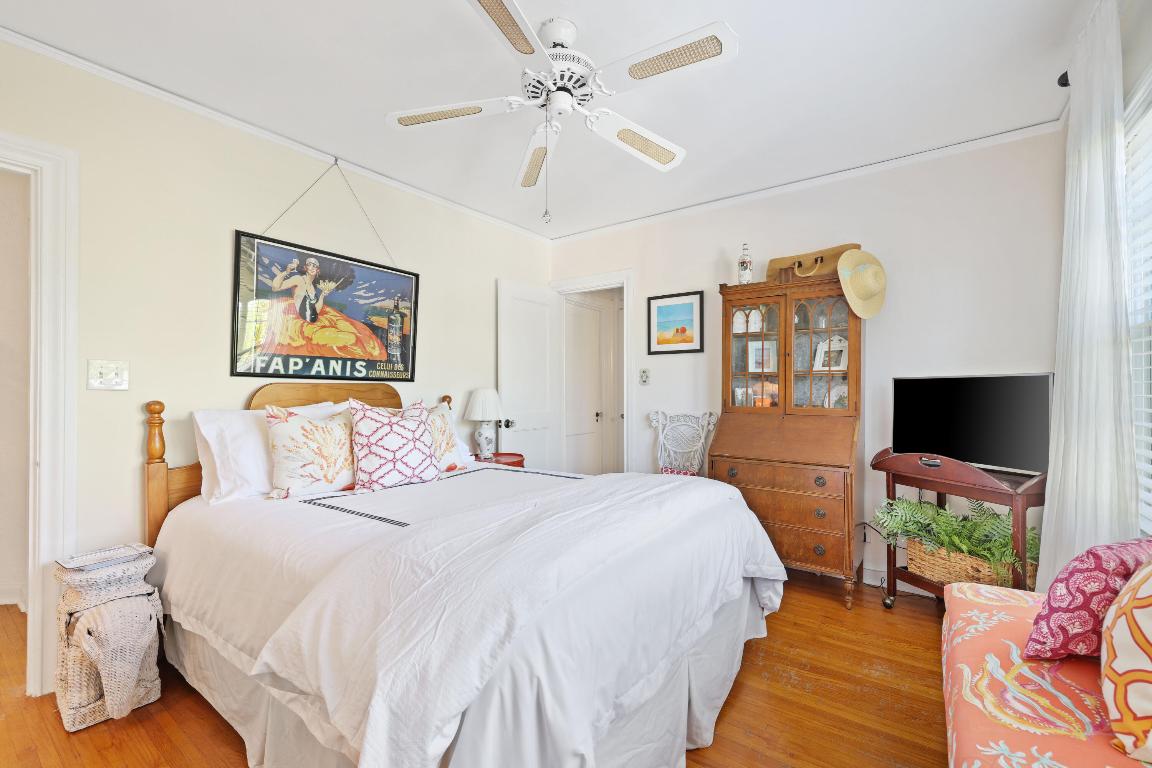 325 Greymon Drive, West Palm Beach