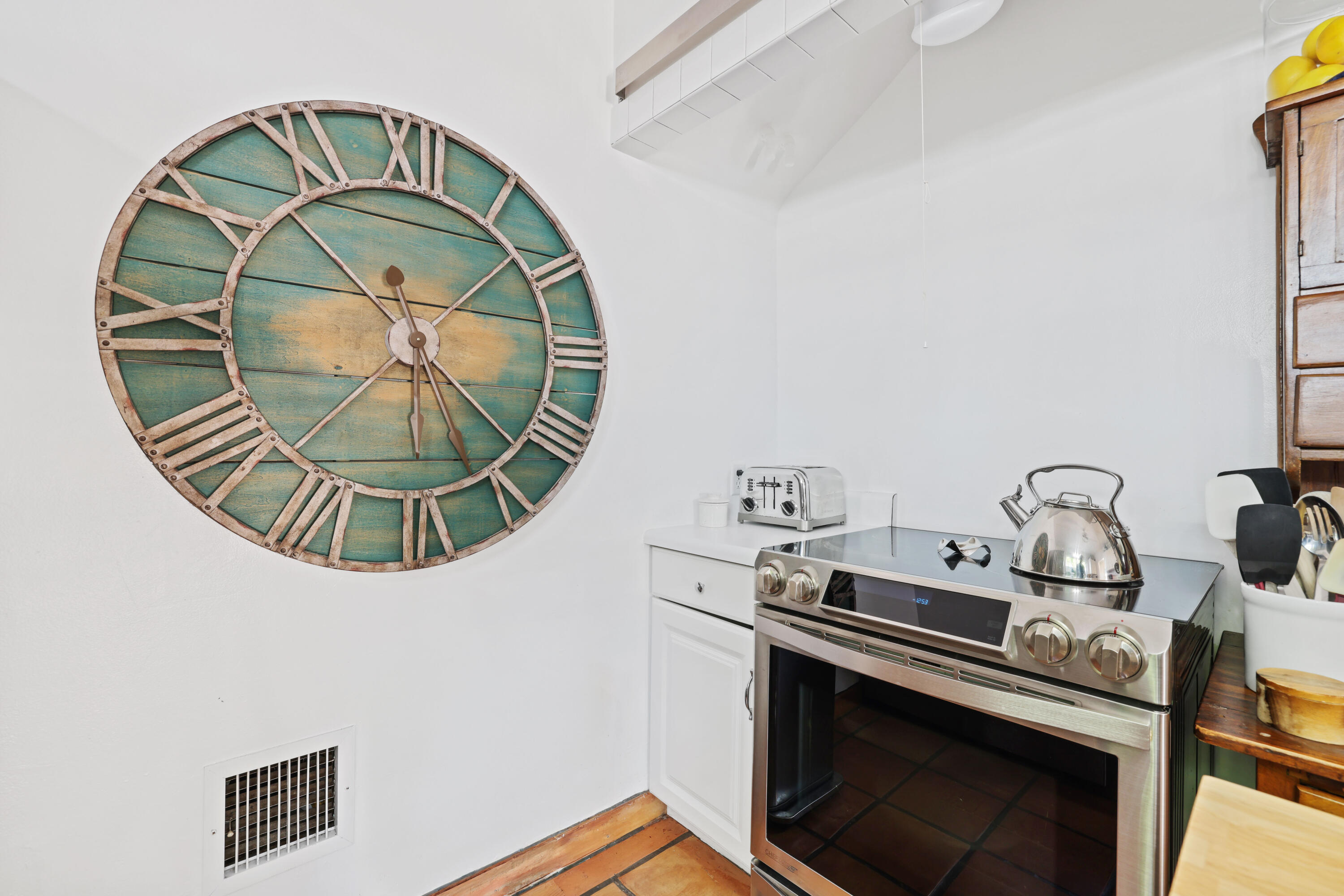 325 Greymon Drive, West Palm Beach