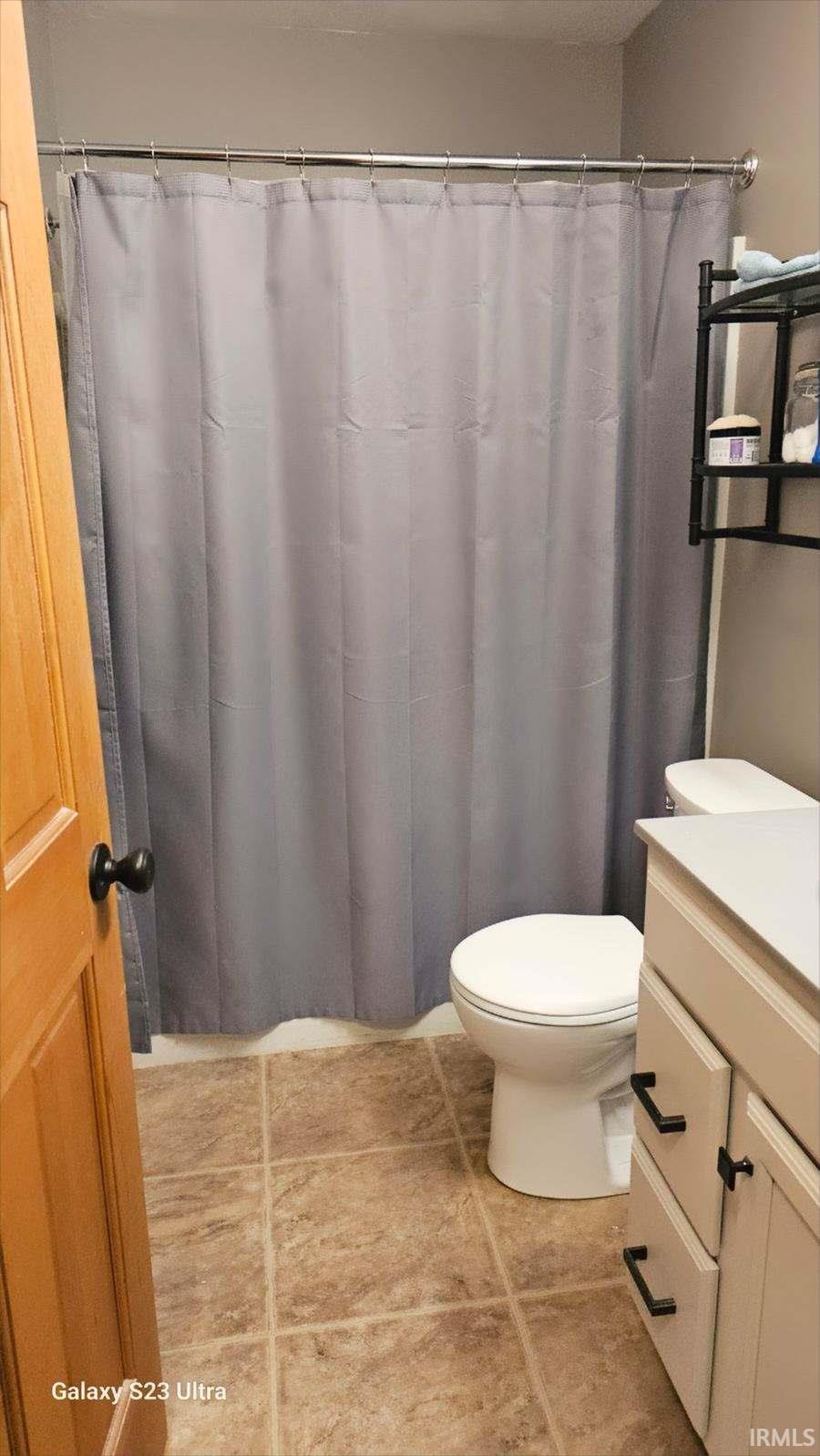 2211 Hillcrest Avenue Unit: I