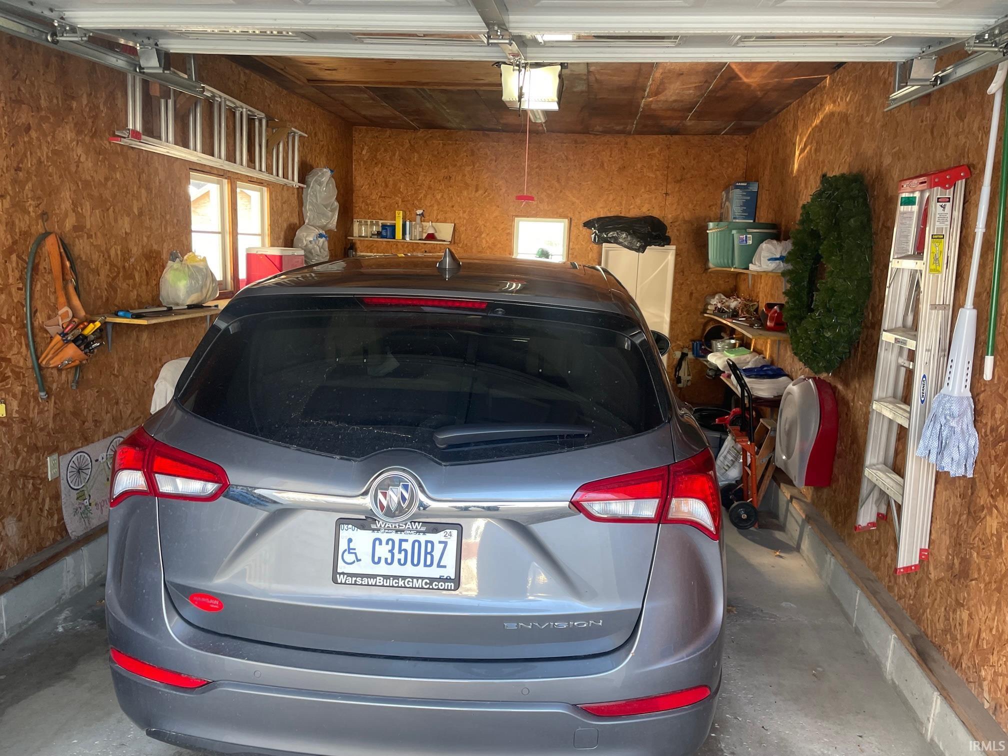 1112 Ferndale Street