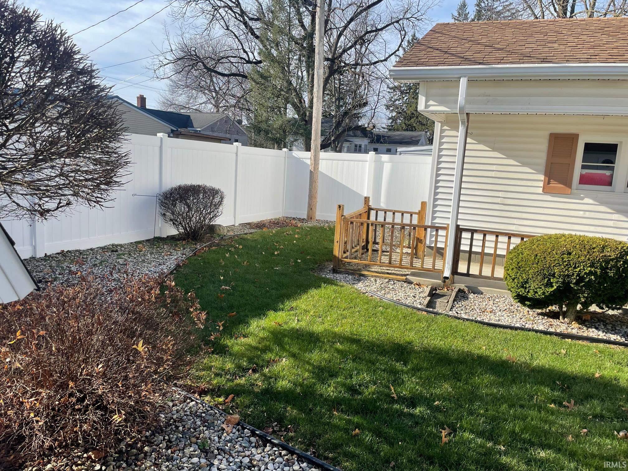 1112 Ferndale Street