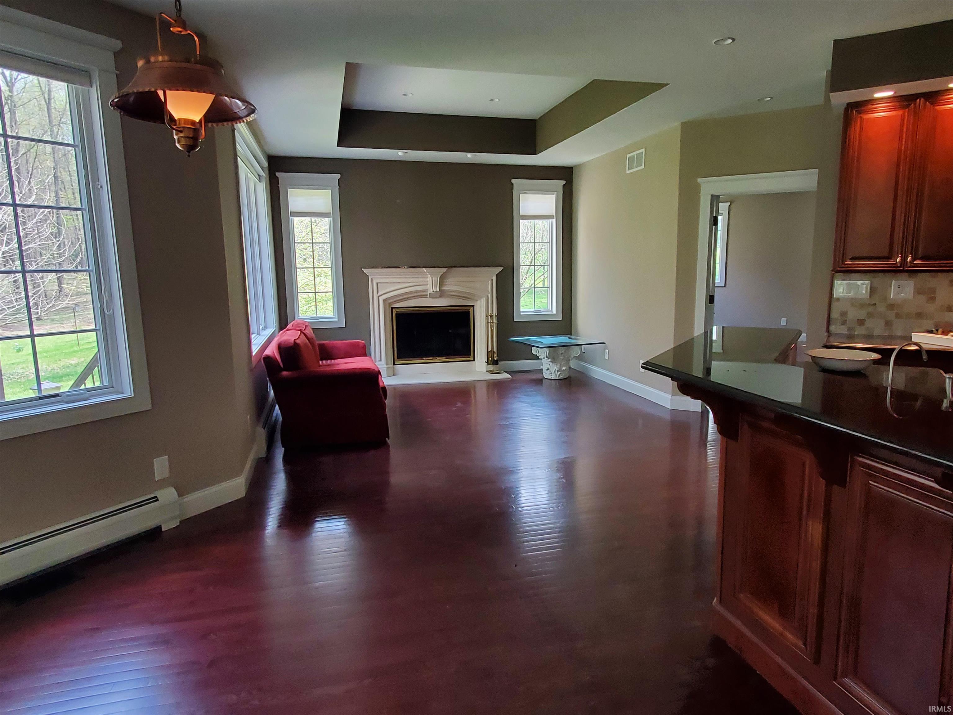 2400 W Jefferson Street