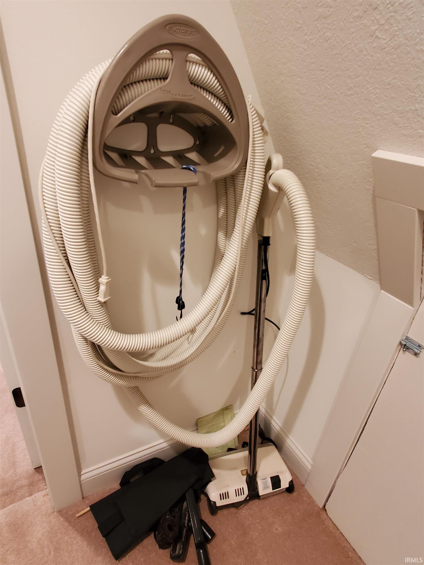 2400 W Jefferson Street