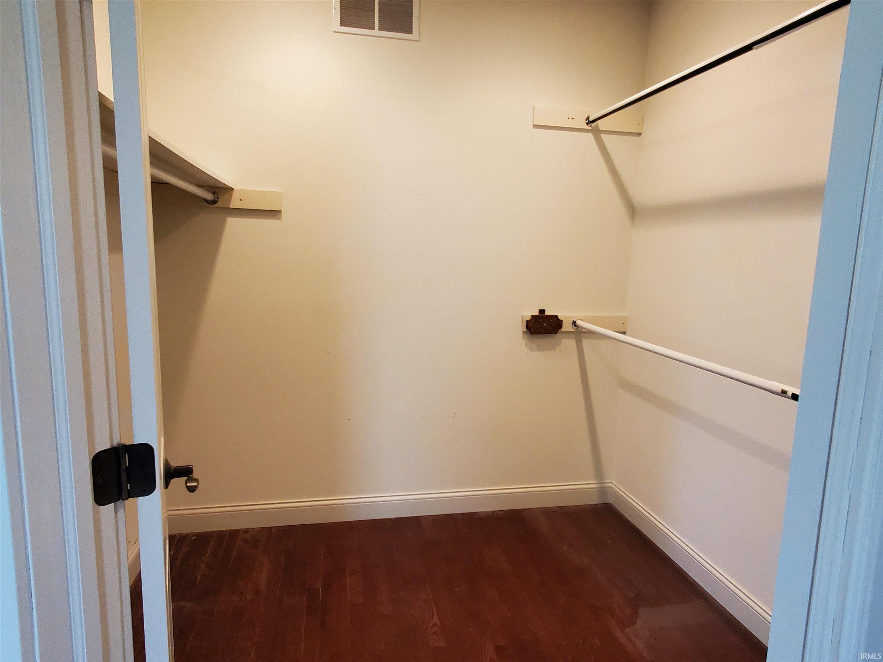 2400 W Jefferson Street