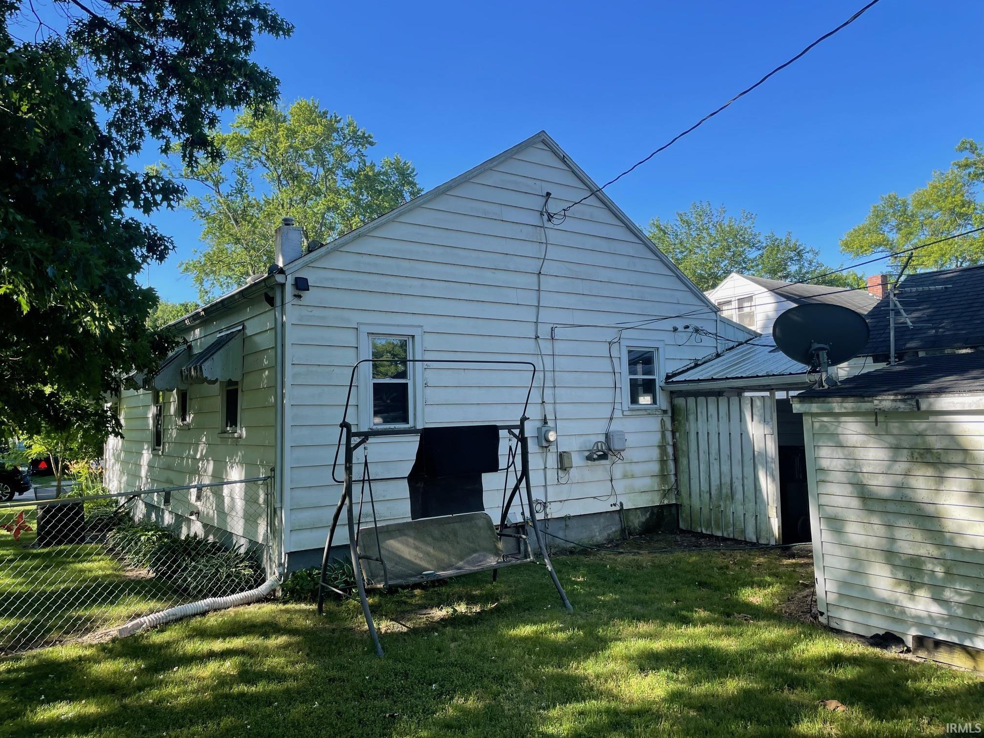 405 Alexander Street