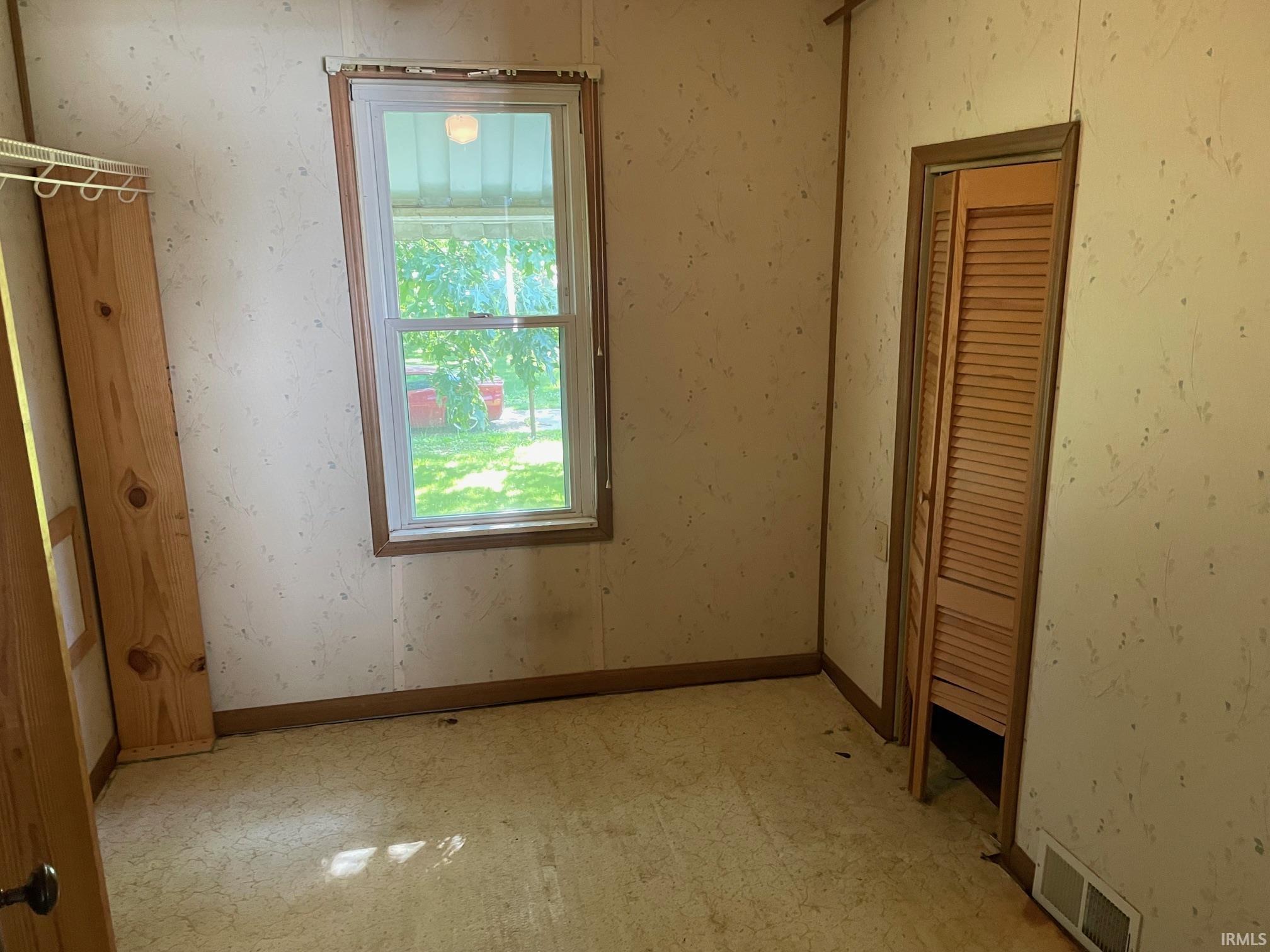 405 Alexander Street