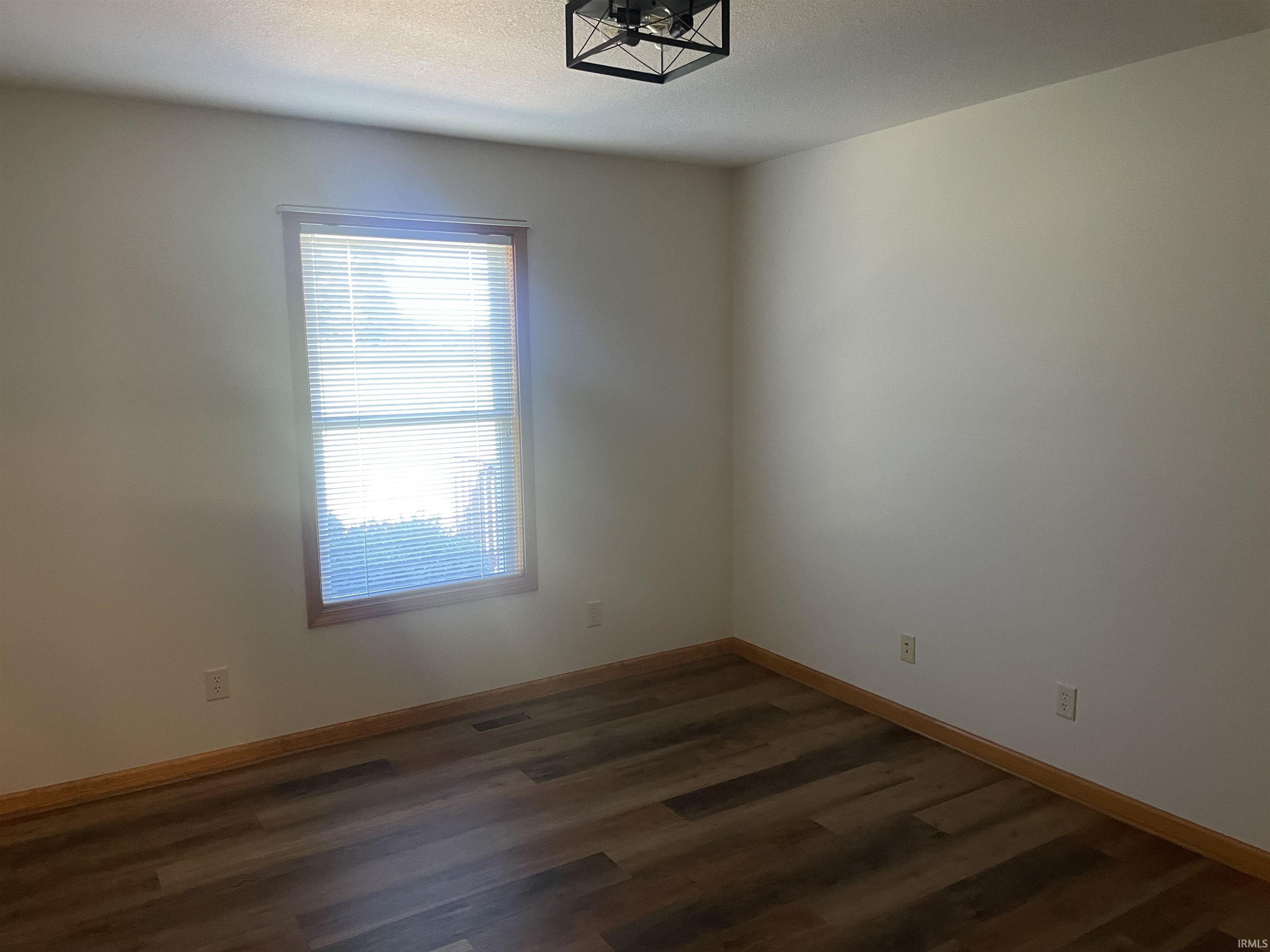 2220 Hillcrest Avenue Unit: 2