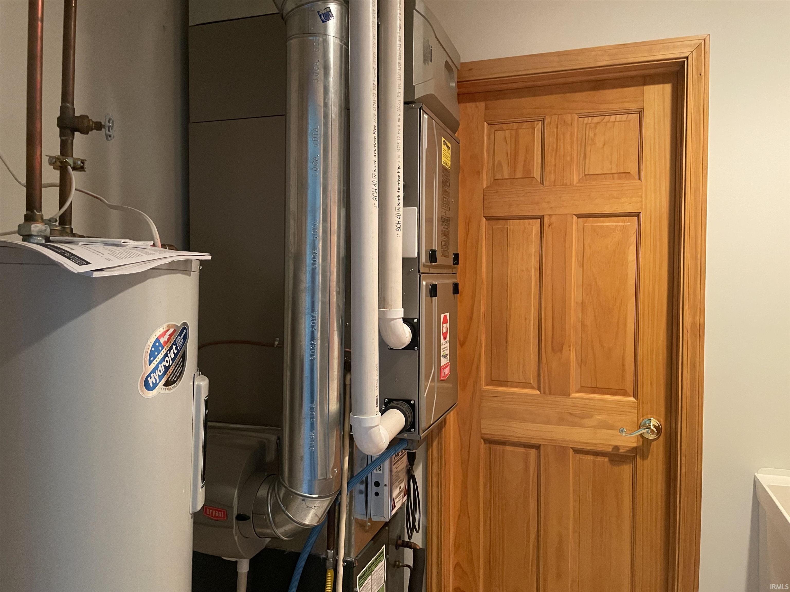 2220 Hillcrest Avenue Unit: 2