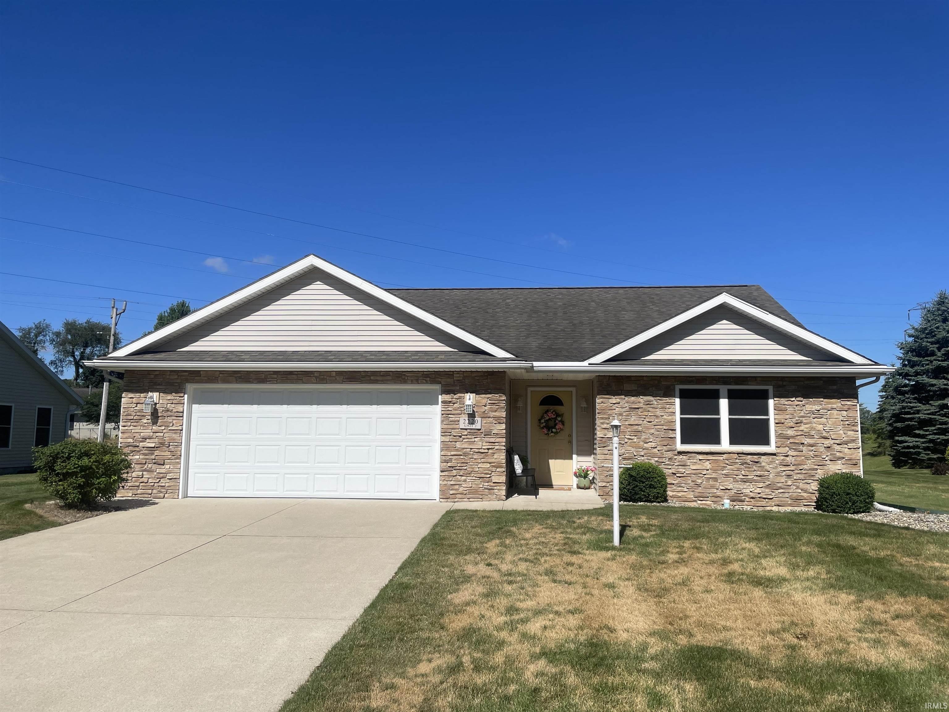 2220 Hillcrest Avenue Unit: 2