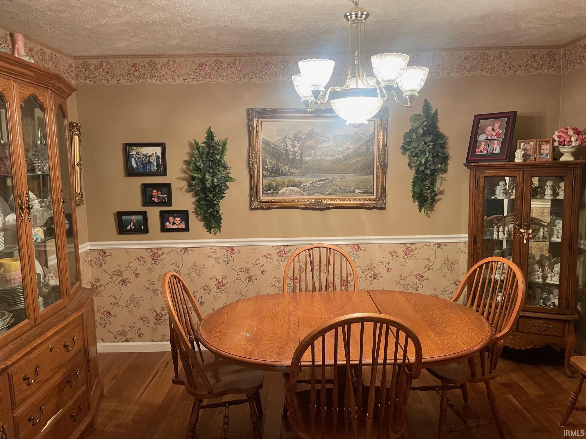 10963 9A Road