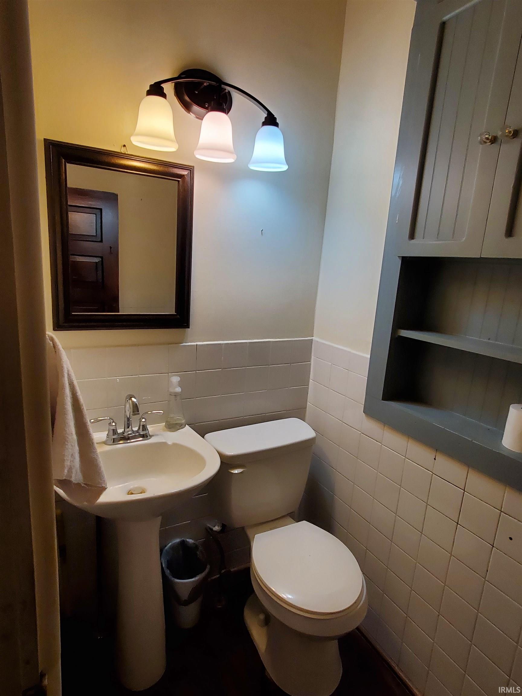 813 N Michigan Street