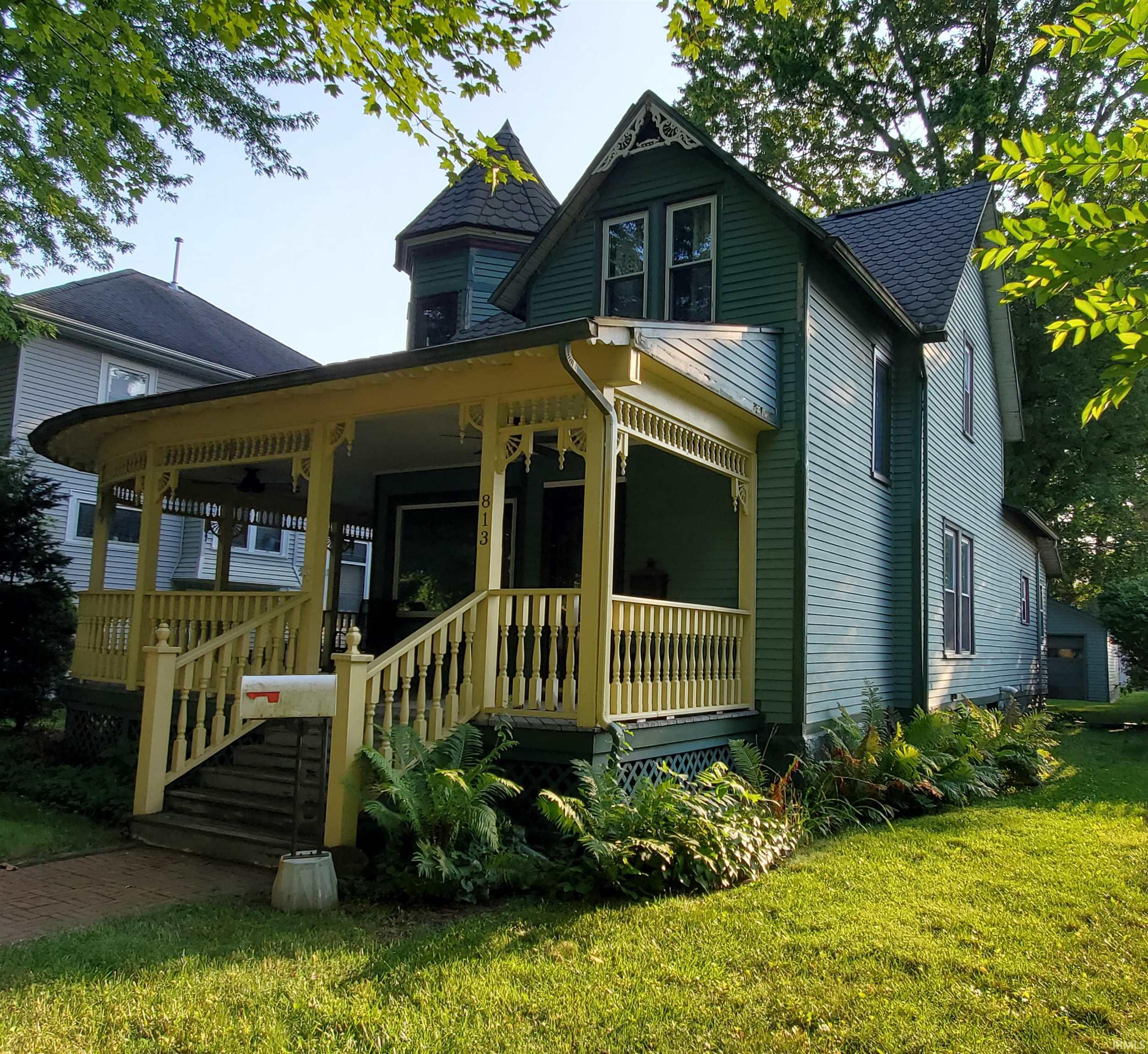 813 N Michigan Street