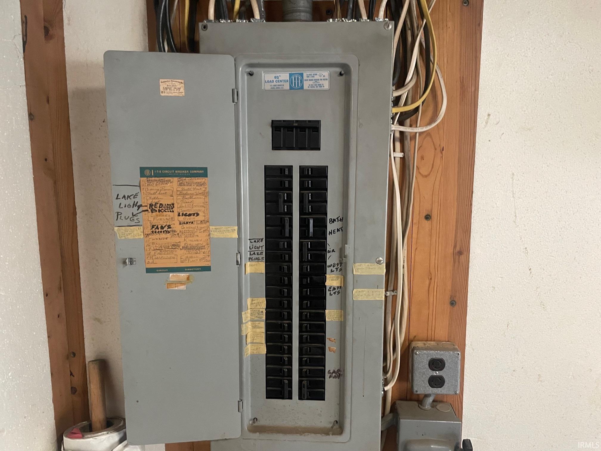 15208 Happy Acres Trail