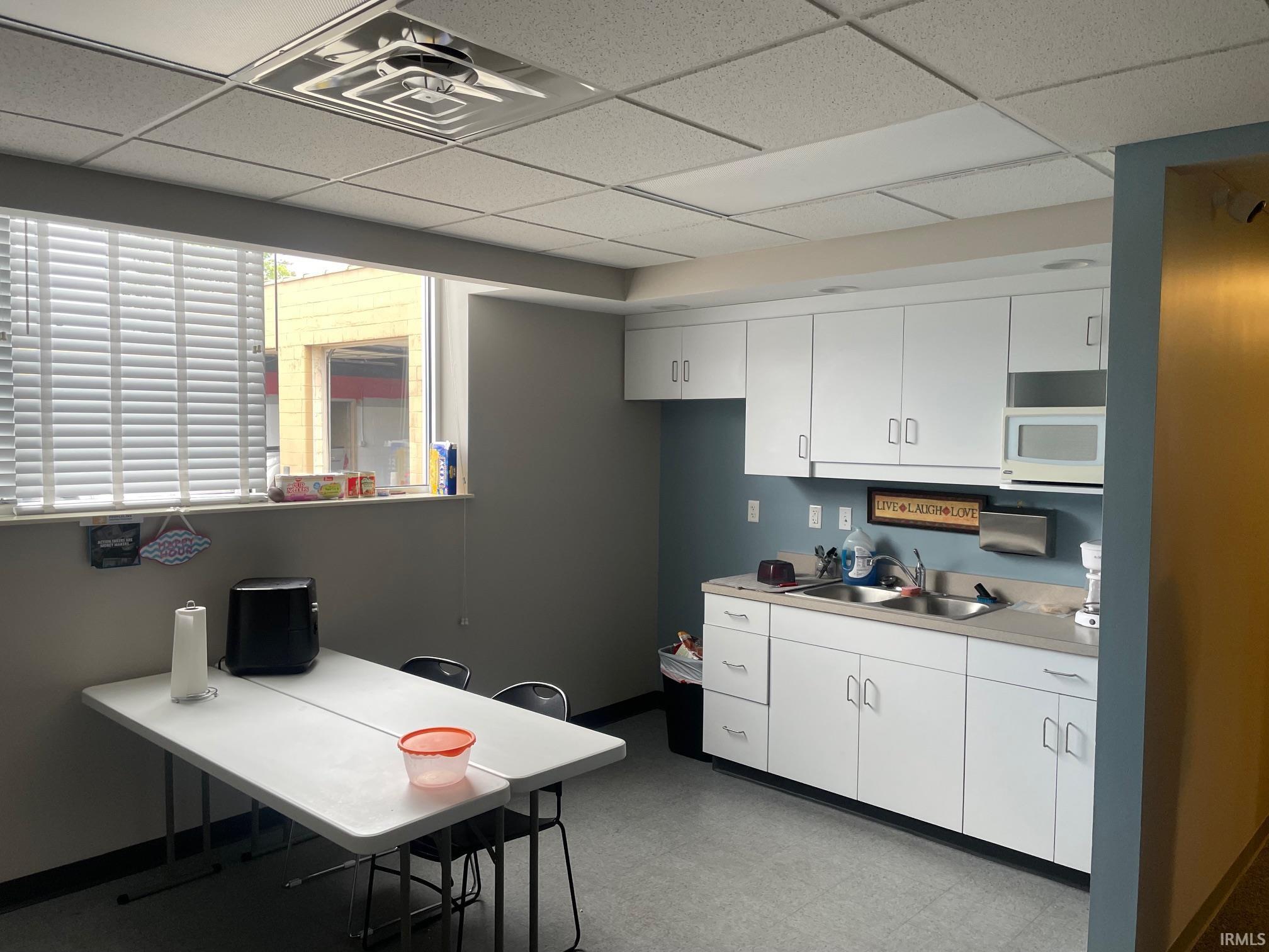 841 E Lincolnway Street