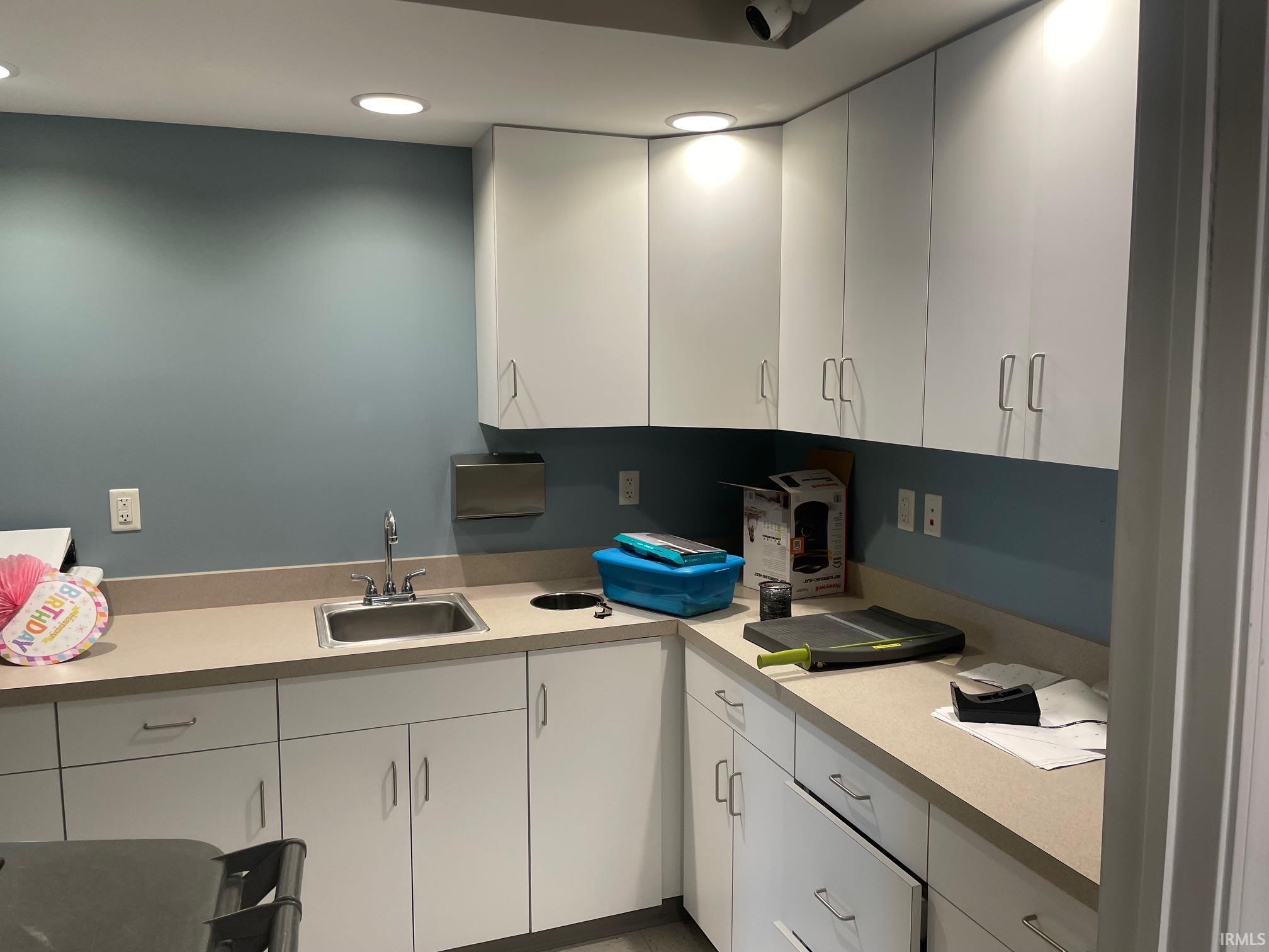 841 E Lincolnway Street