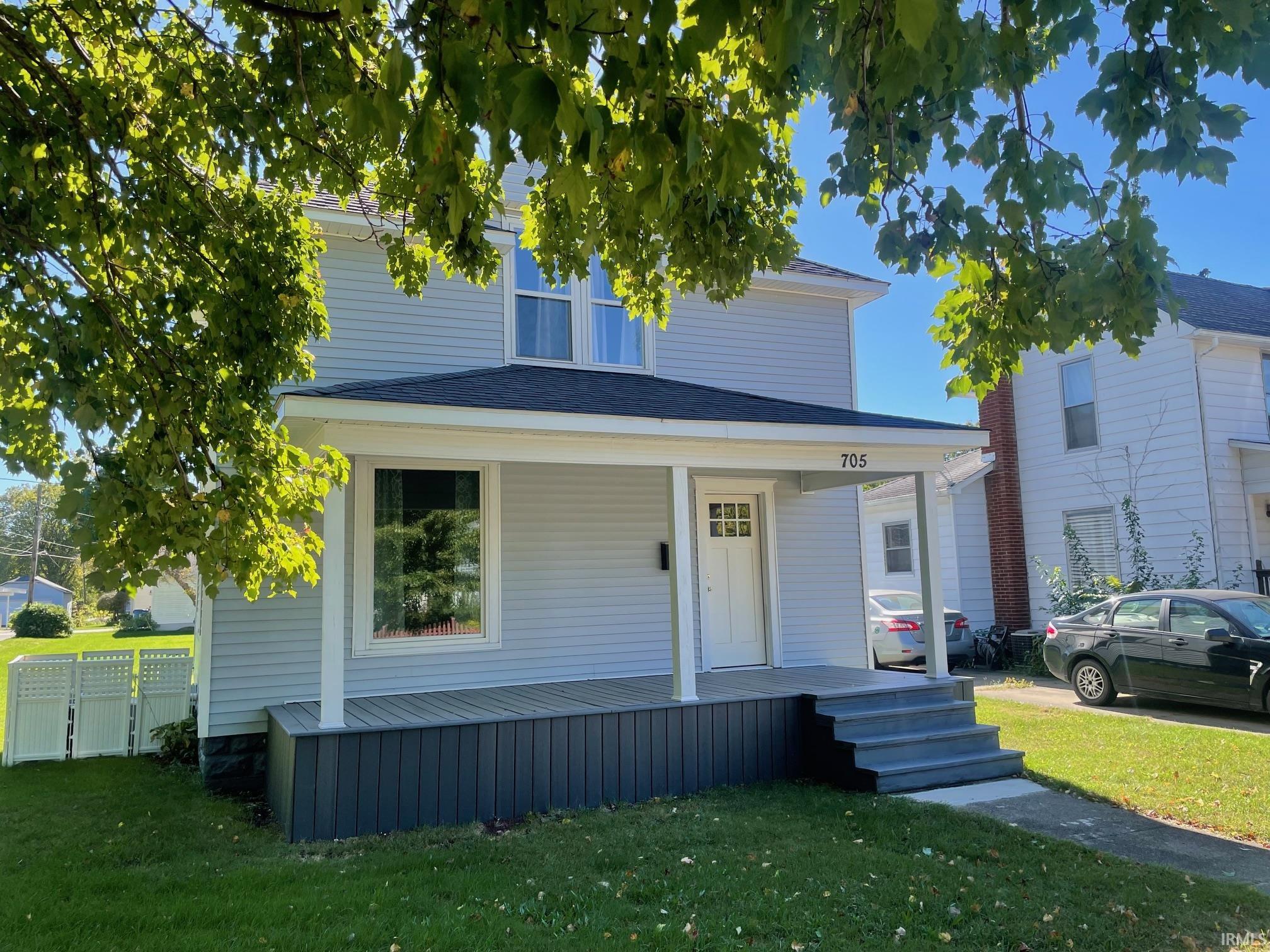 705 Illinois Street